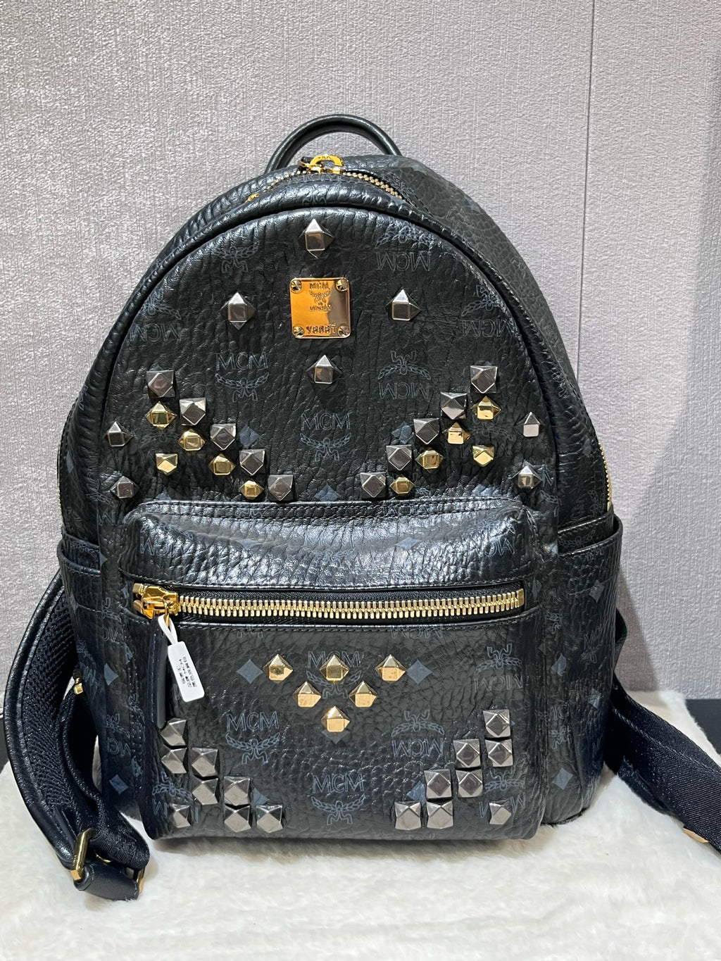 MCM Faux leather Backpack MMKBAVE04BK001