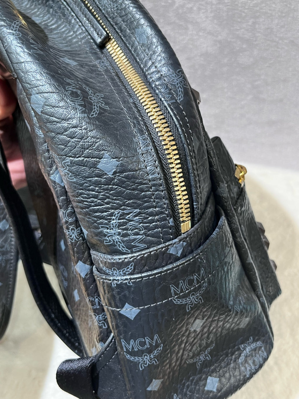 MCM Faux leather Backpack MMKBAVE04BK001