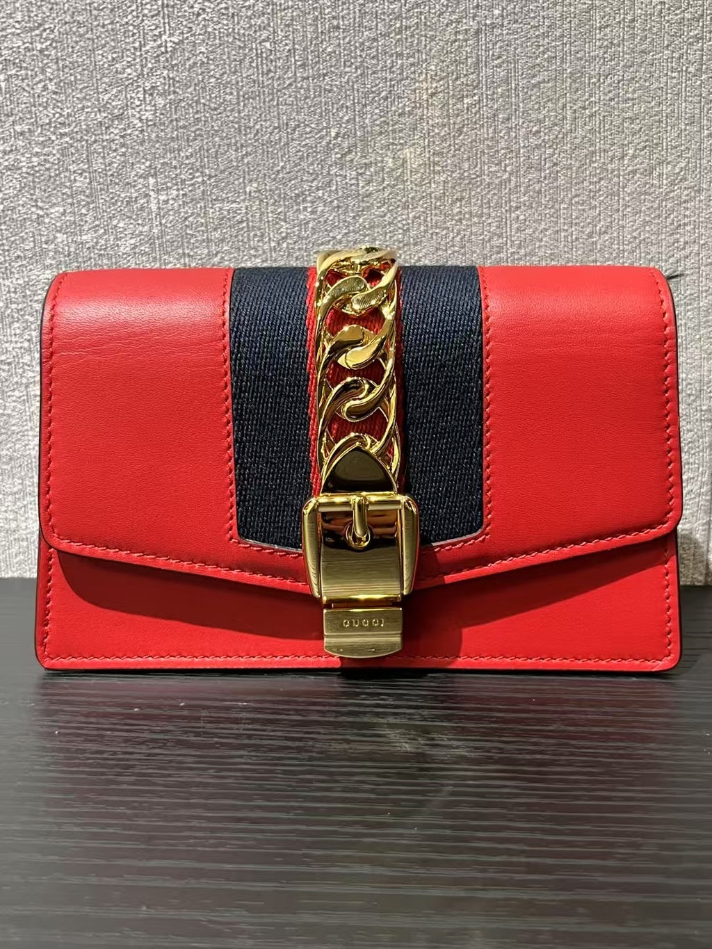 Gucci 494646CWLSG6473