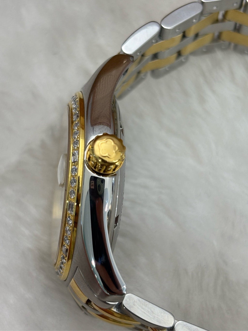 Rolex White Automatic (self-winding) watch