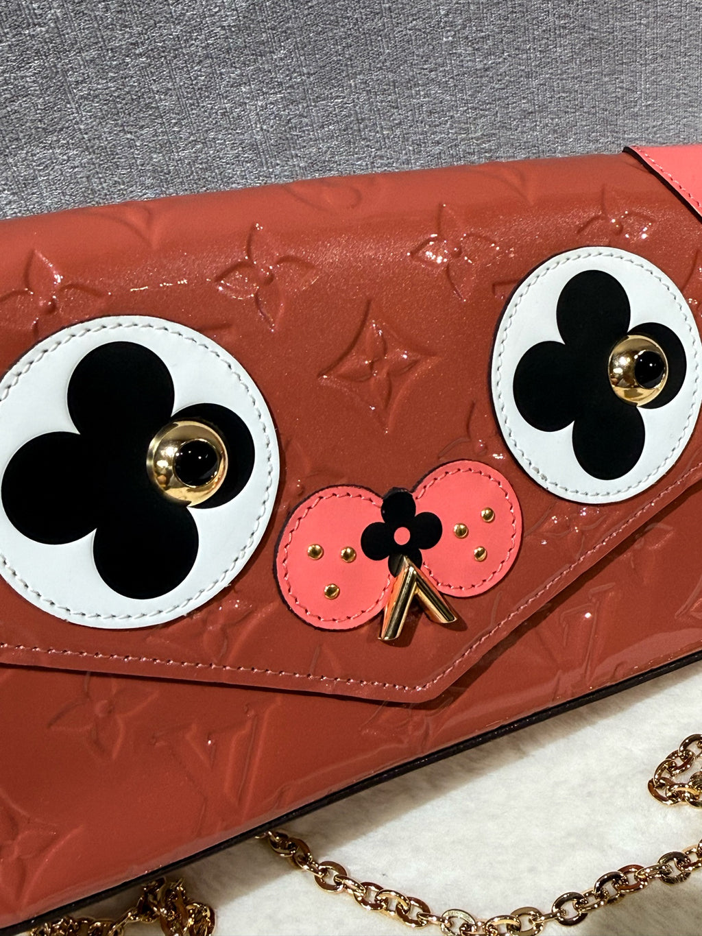 Louis Vuitton M62767