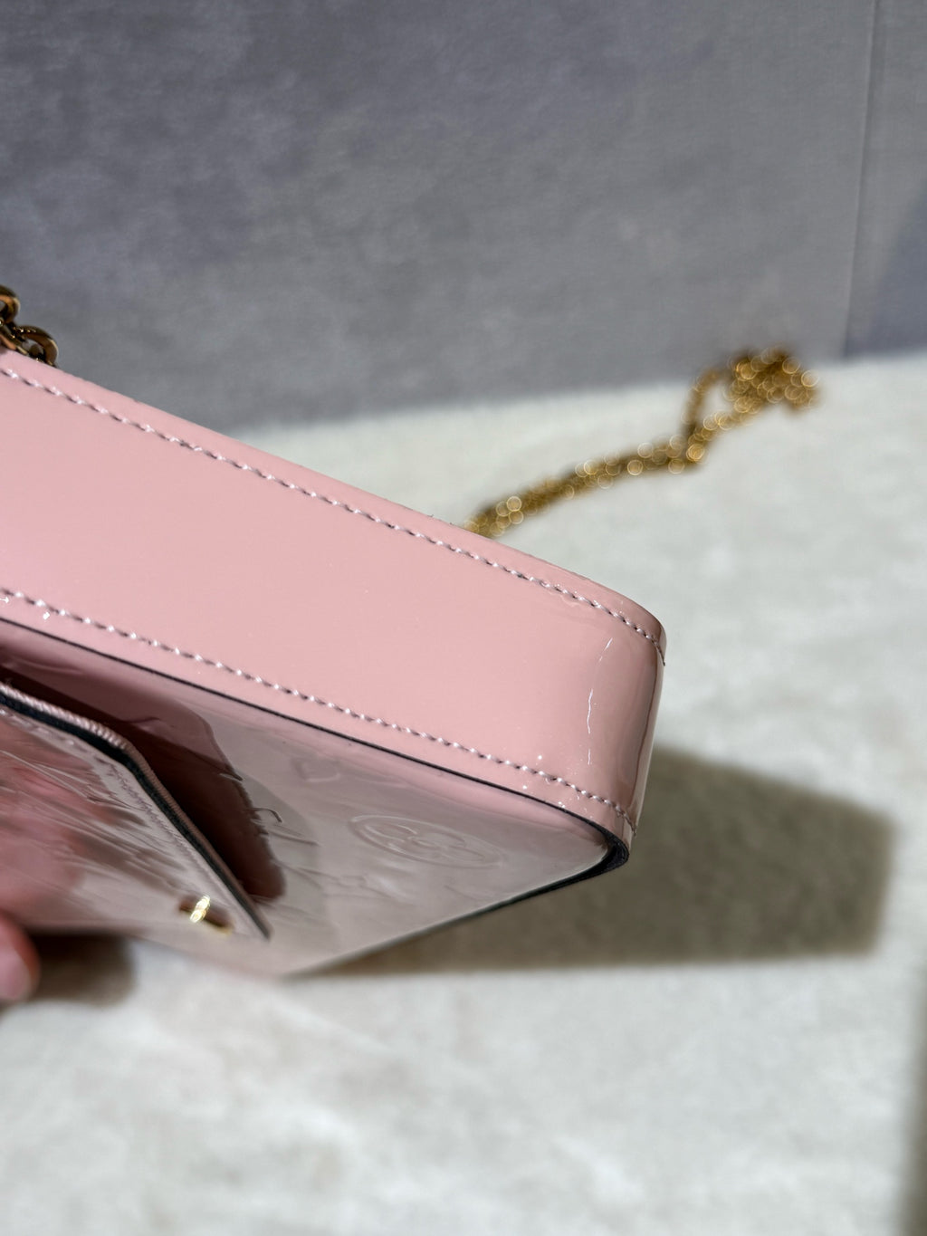 Louis Vuitton M64358