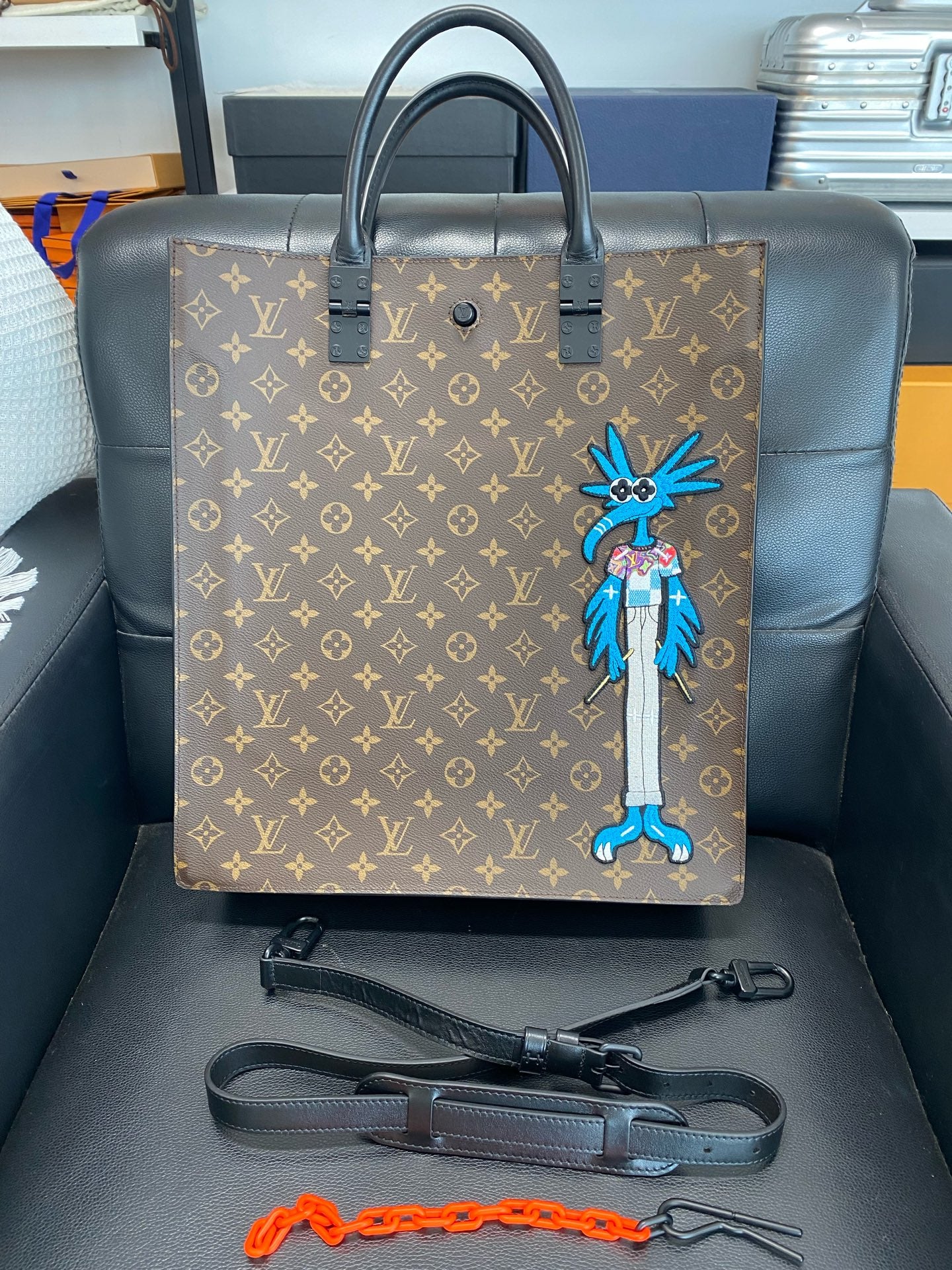 Louis Vuitton Brown M45667