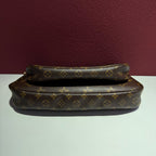 Louis Vuitton Multi Pochette Accessories Crossbody 24 x 13.5 x 4 M44840