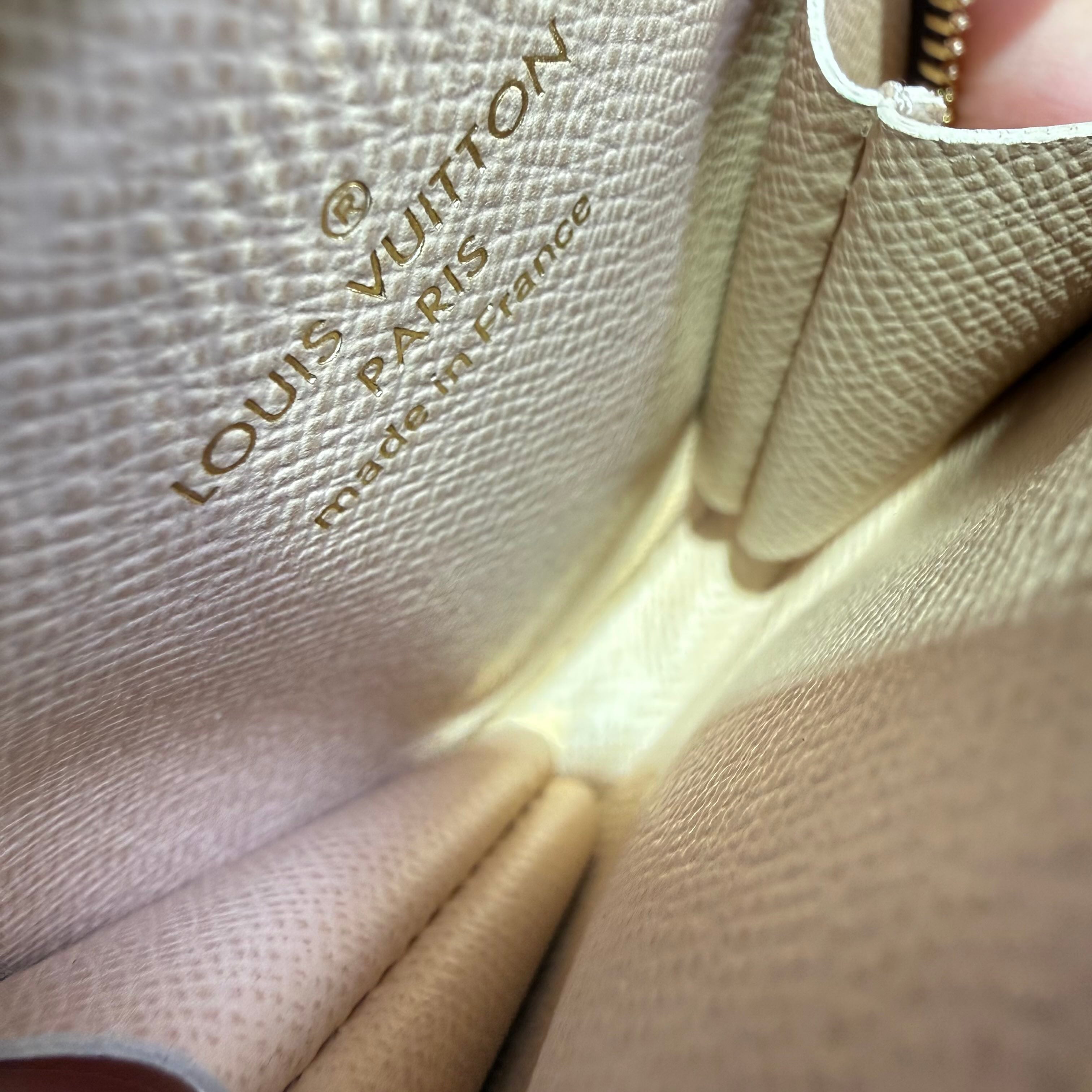 Louis Vuitton Multi Pochette Accessories Crossbody 24 x 13.5 x 4 M44840