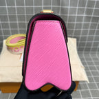 Louis Vuitton Twist Leather M20693