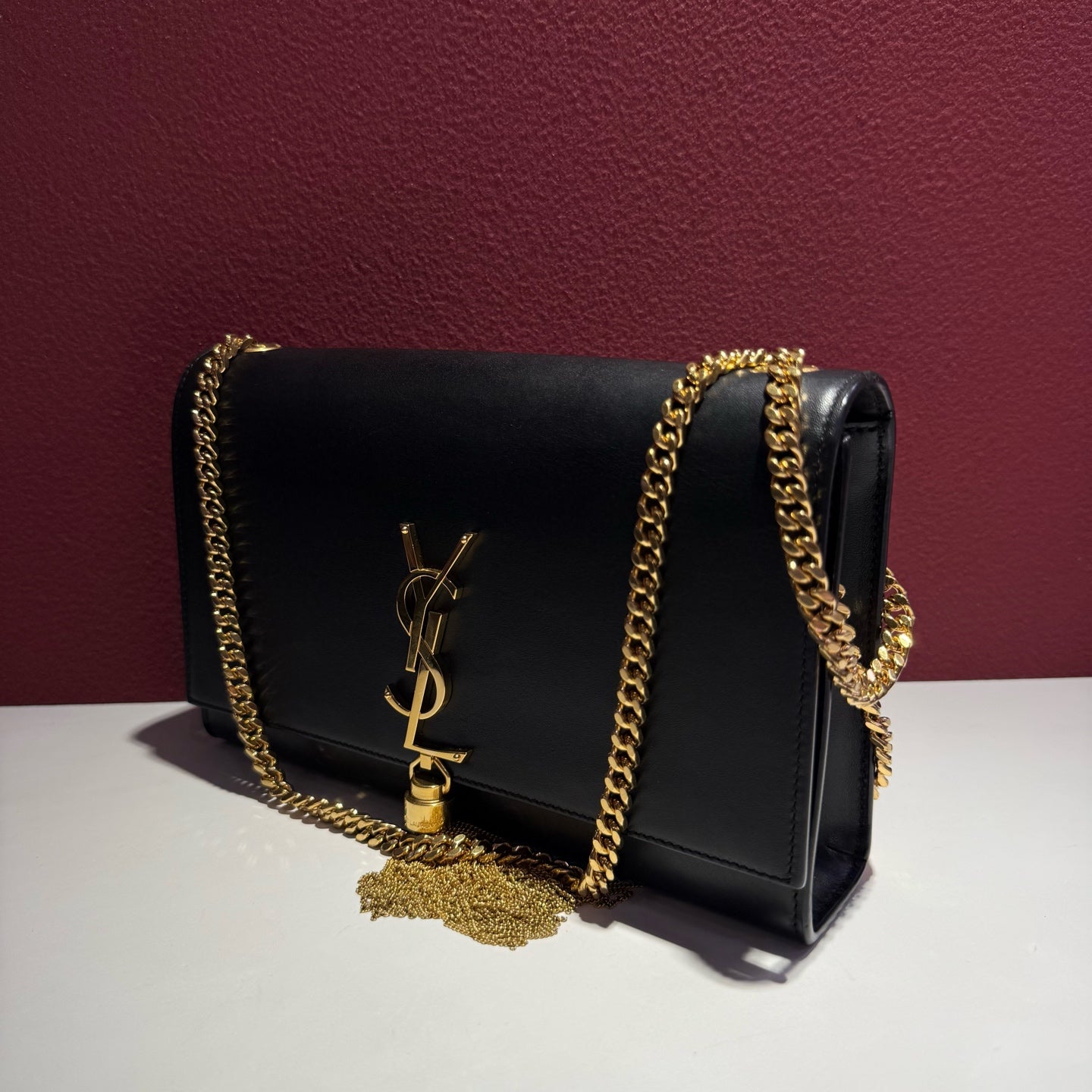 Saint laurent MONOGRAM KATE tassel handbag Crossbody 24X14,5X5,5cm 354119BOW0J1000