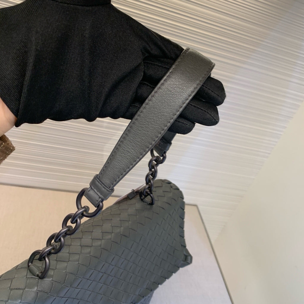 Bottega Veneta Shoulder Bag