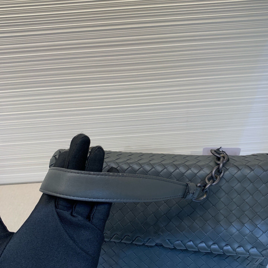 Bottega Veneta Shoulder Bag