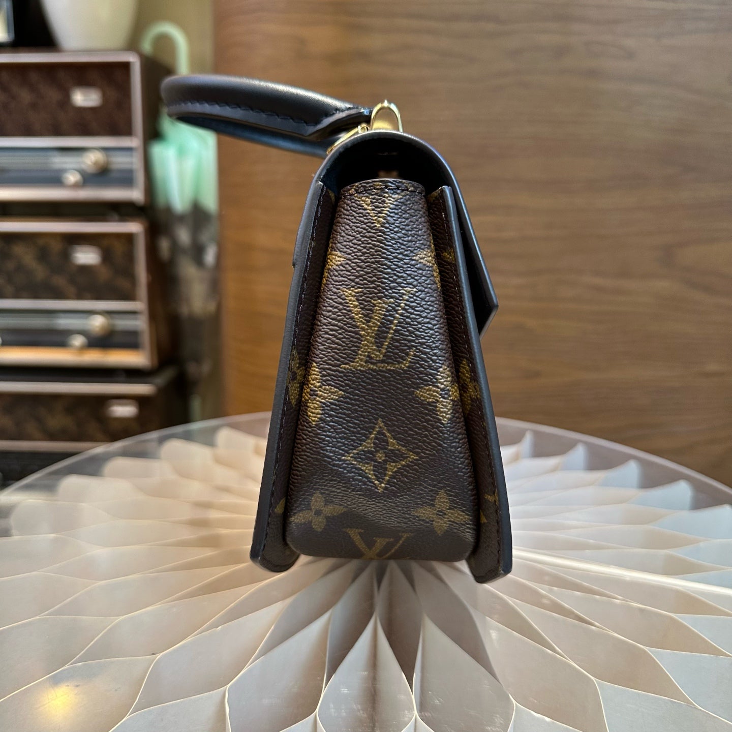 Louis Vuitton Tilsitt M46548