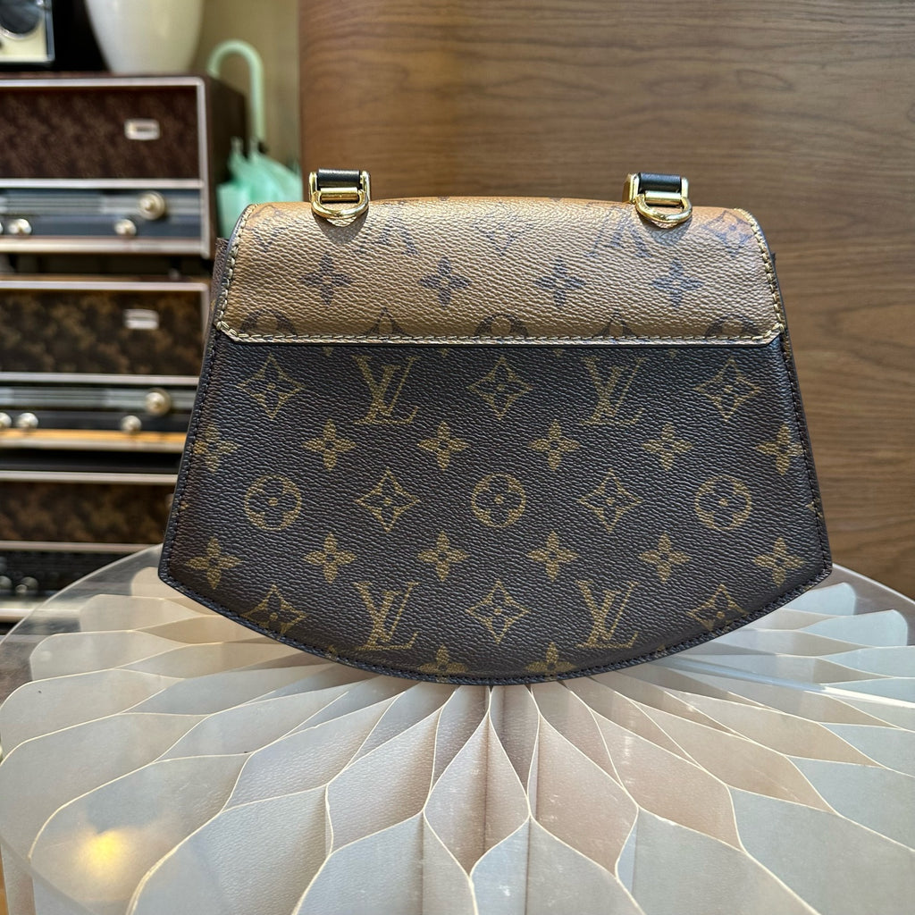 Louis Vuitton Tilsitt M46548