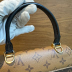 Louis Vuitton Tilsitt M46548