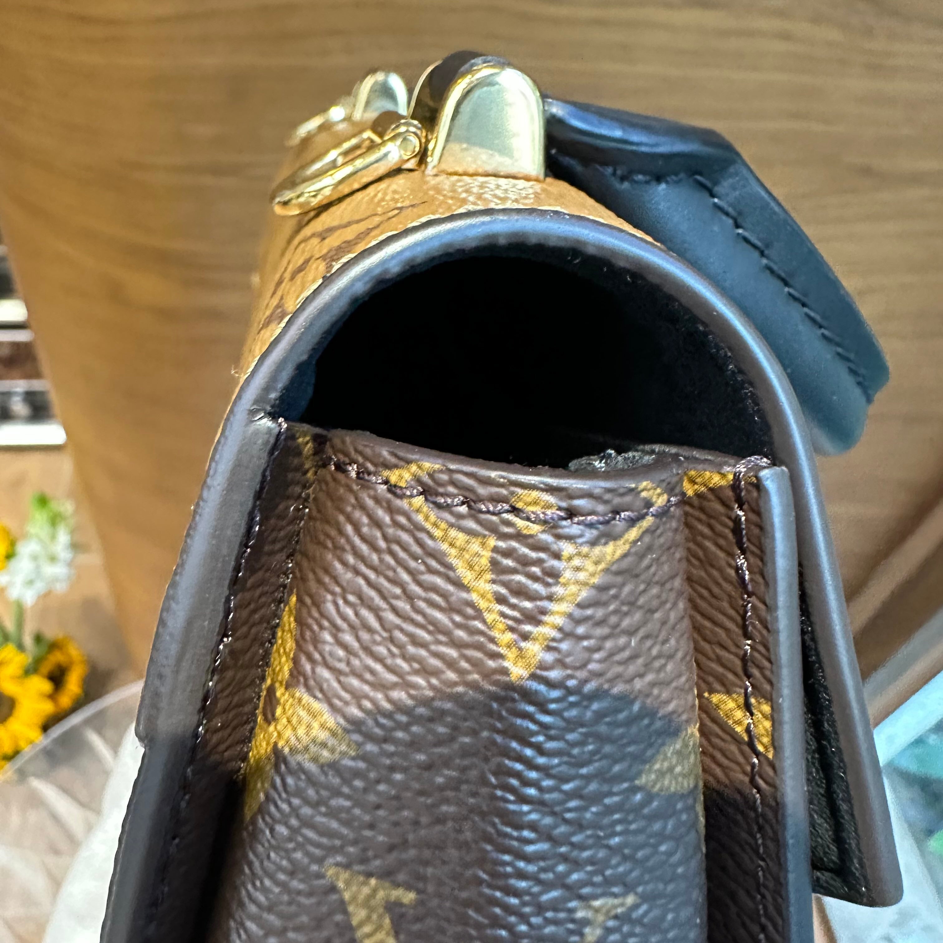 Louis Vuitton Tilsitt M46548