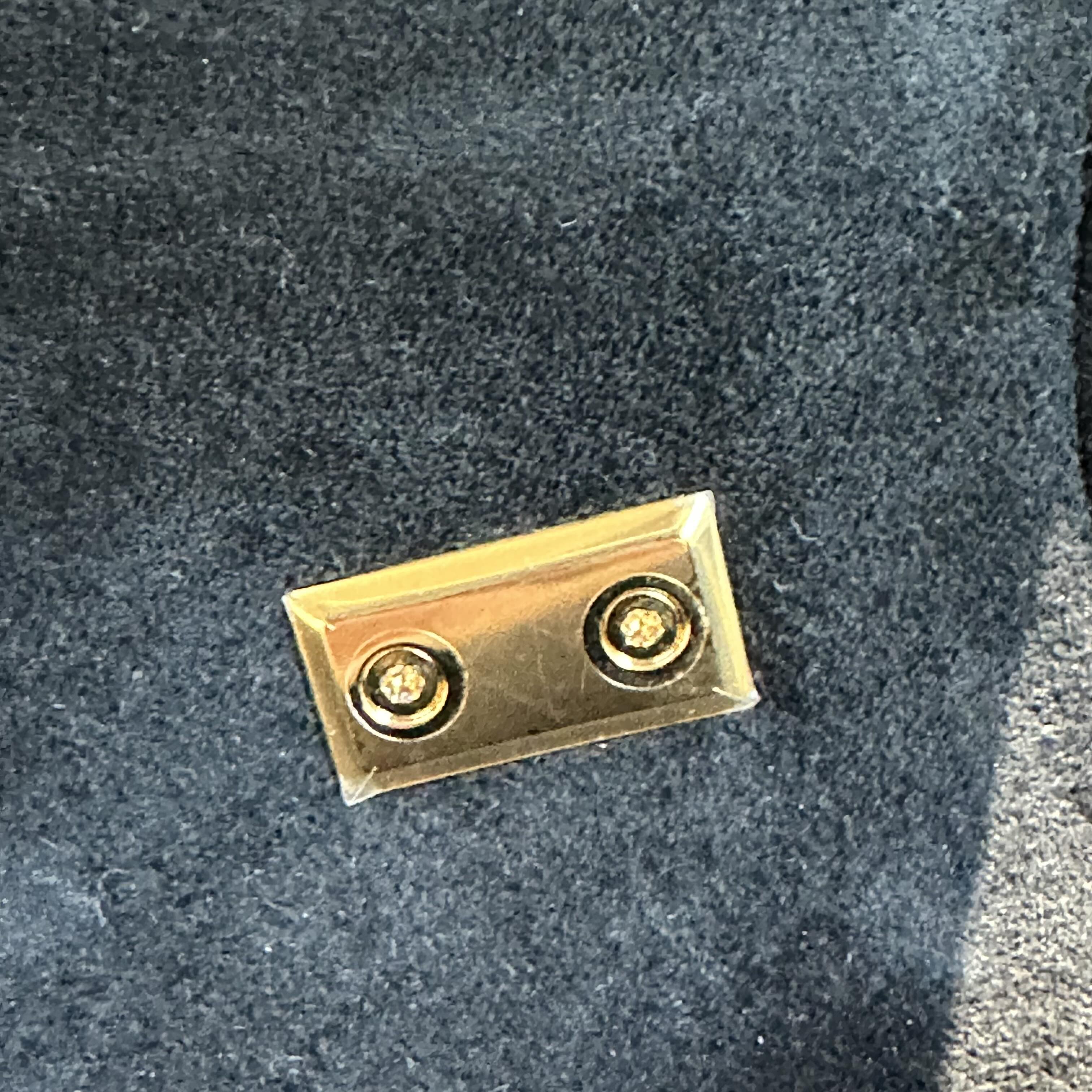 Louis Vuitton Tilsitt M46548