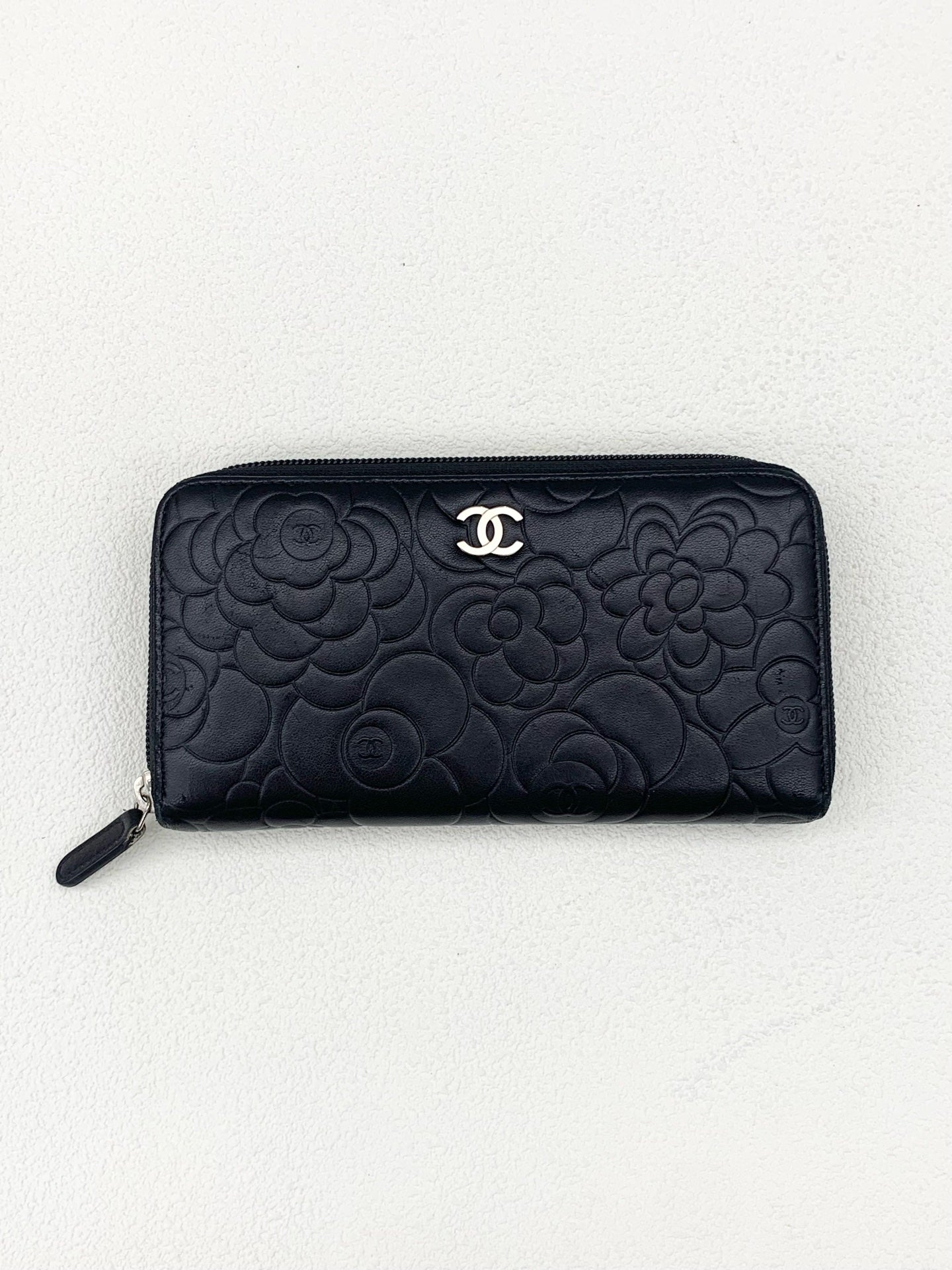Chanel Black
