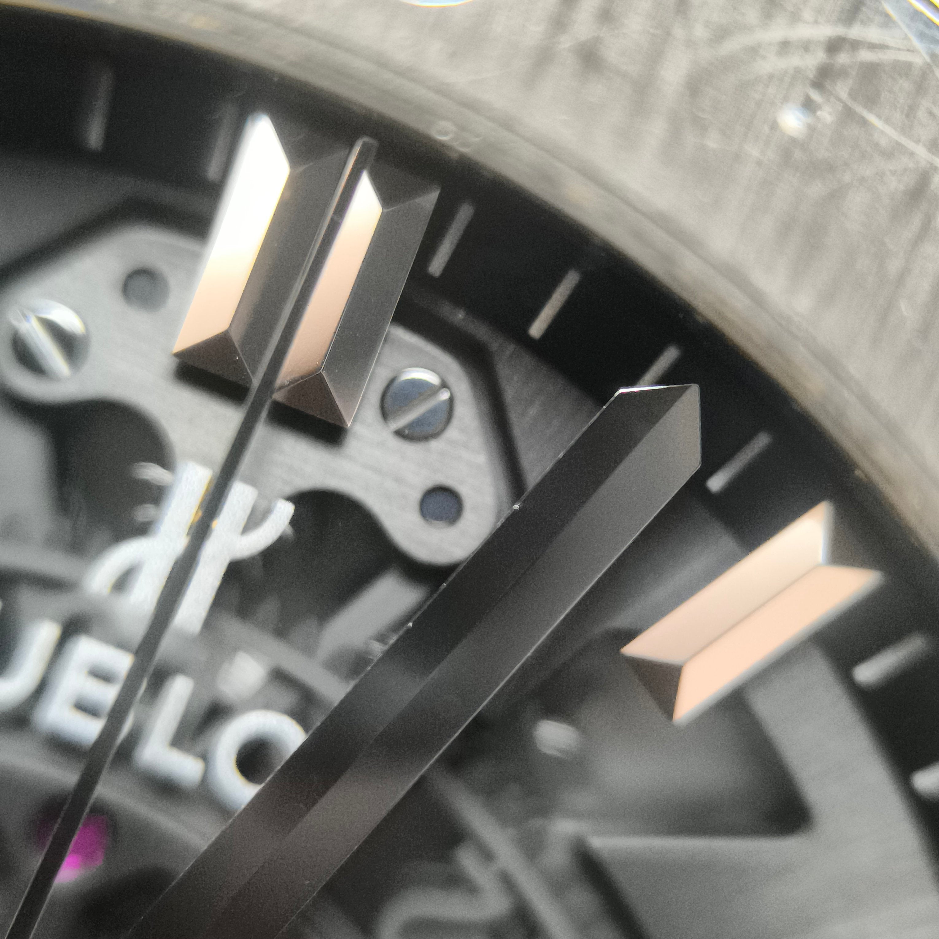 Hublot Classic Fusion 45 millimeters 525.NX.0170.LR