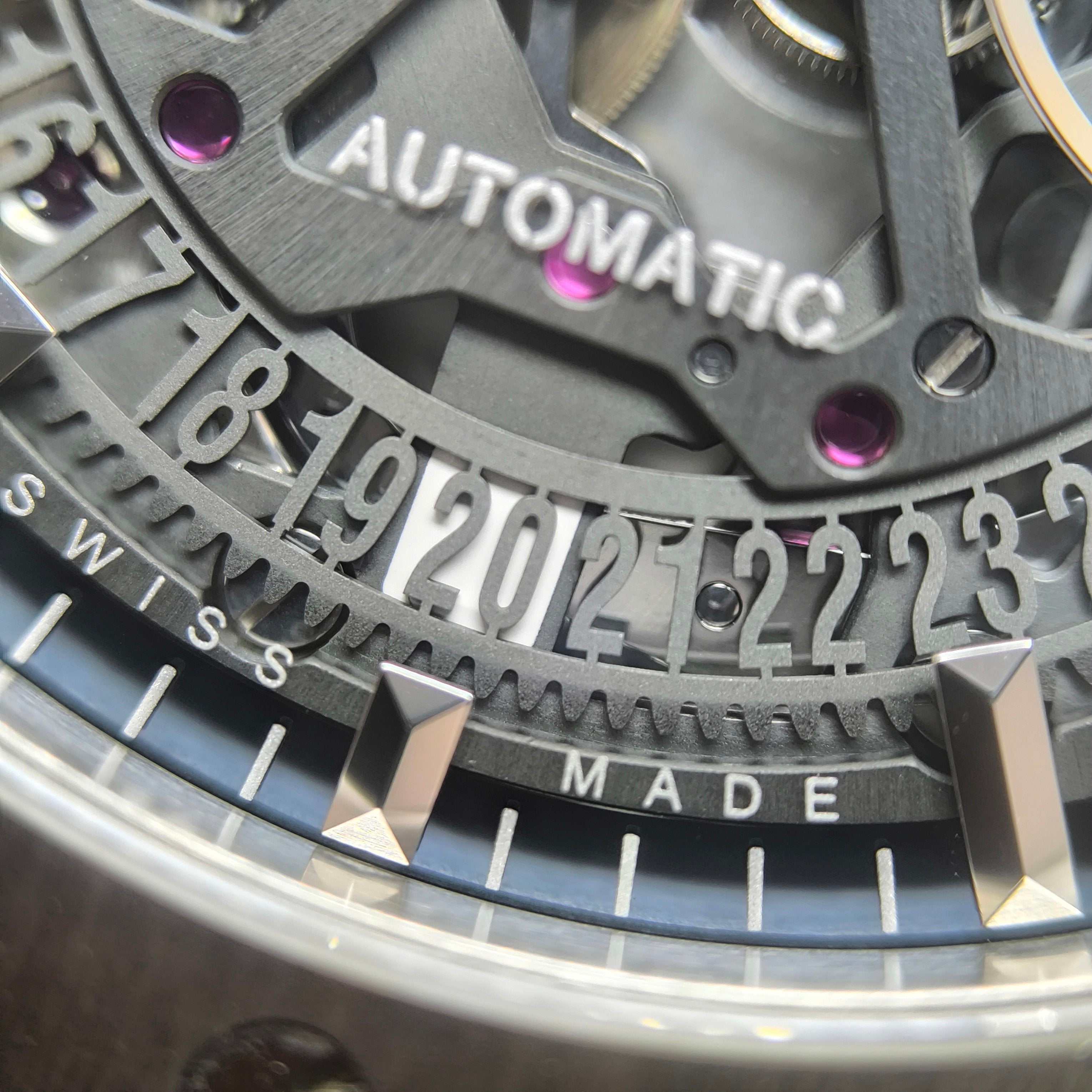Hublot Classic Fusion 45 millimeters 525.NX.0170.LR