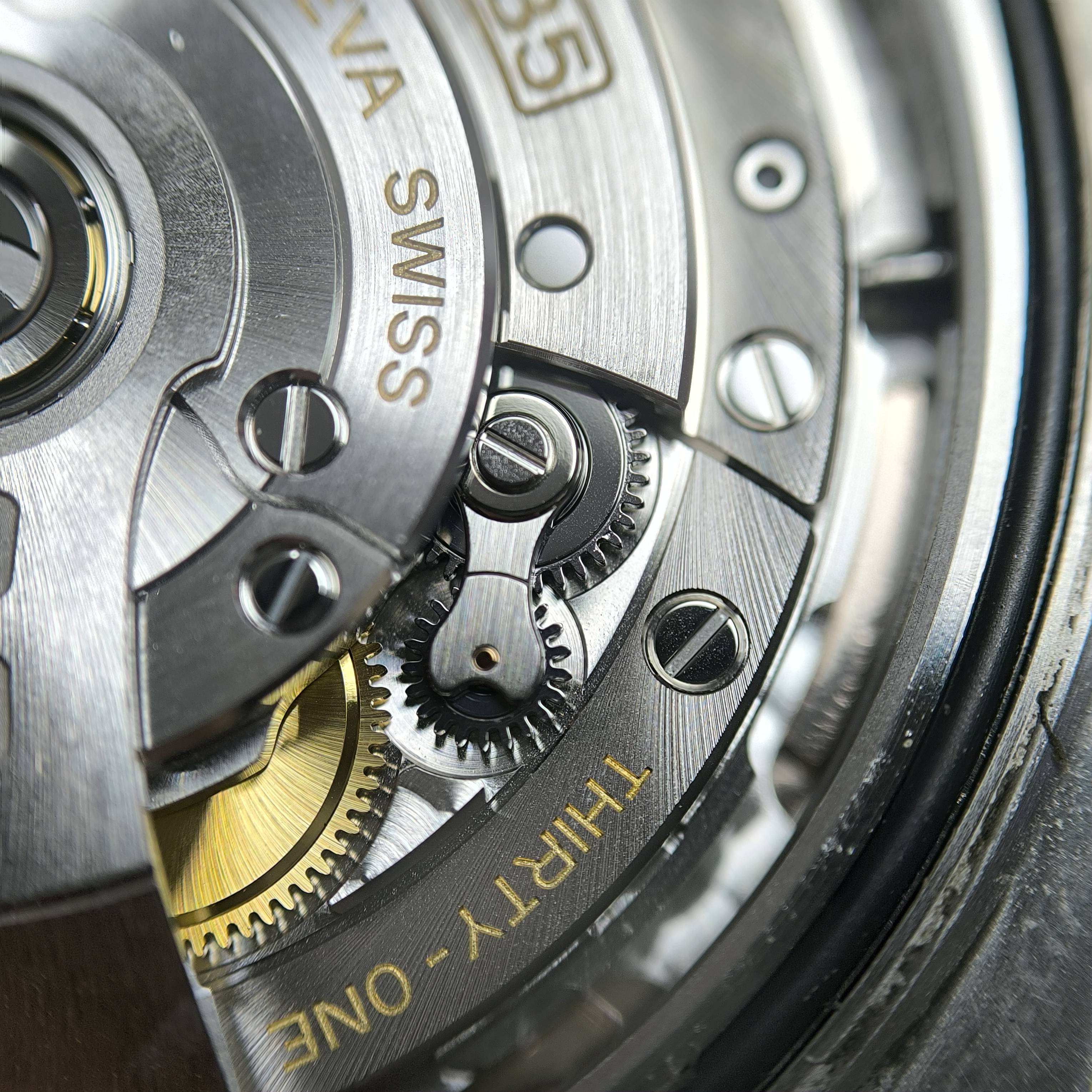 Rolex Log type 41 millimeters m126331-0009