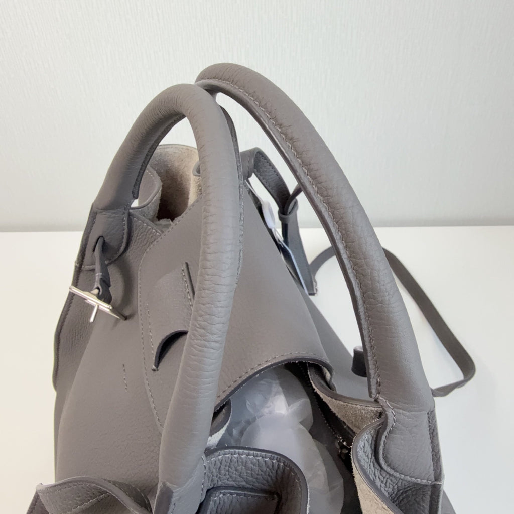 Celine (Unknown) Gray Satchel 189313A4T.09GM