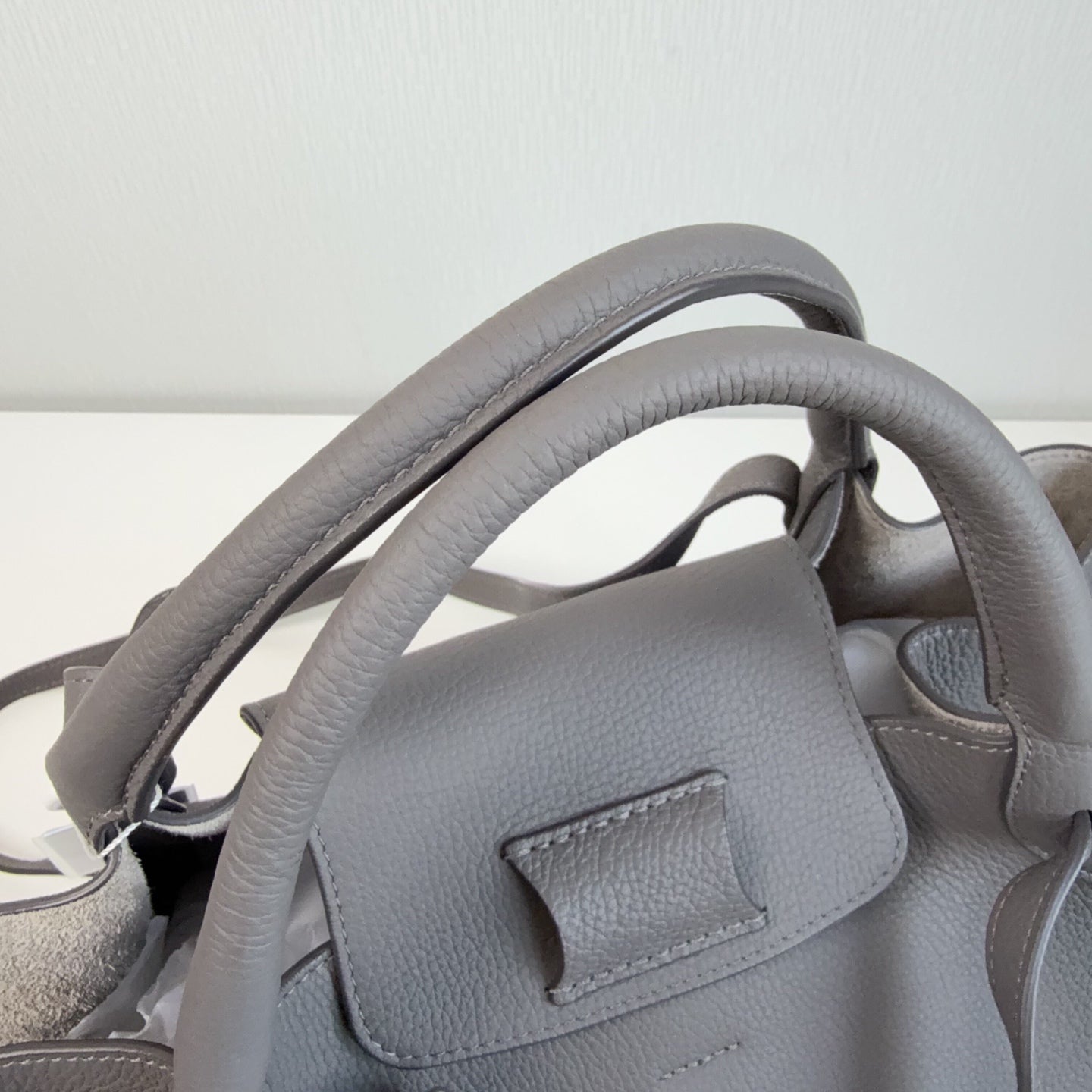 Celine (Unknown) Gray Satchel 189313A4T.09GM