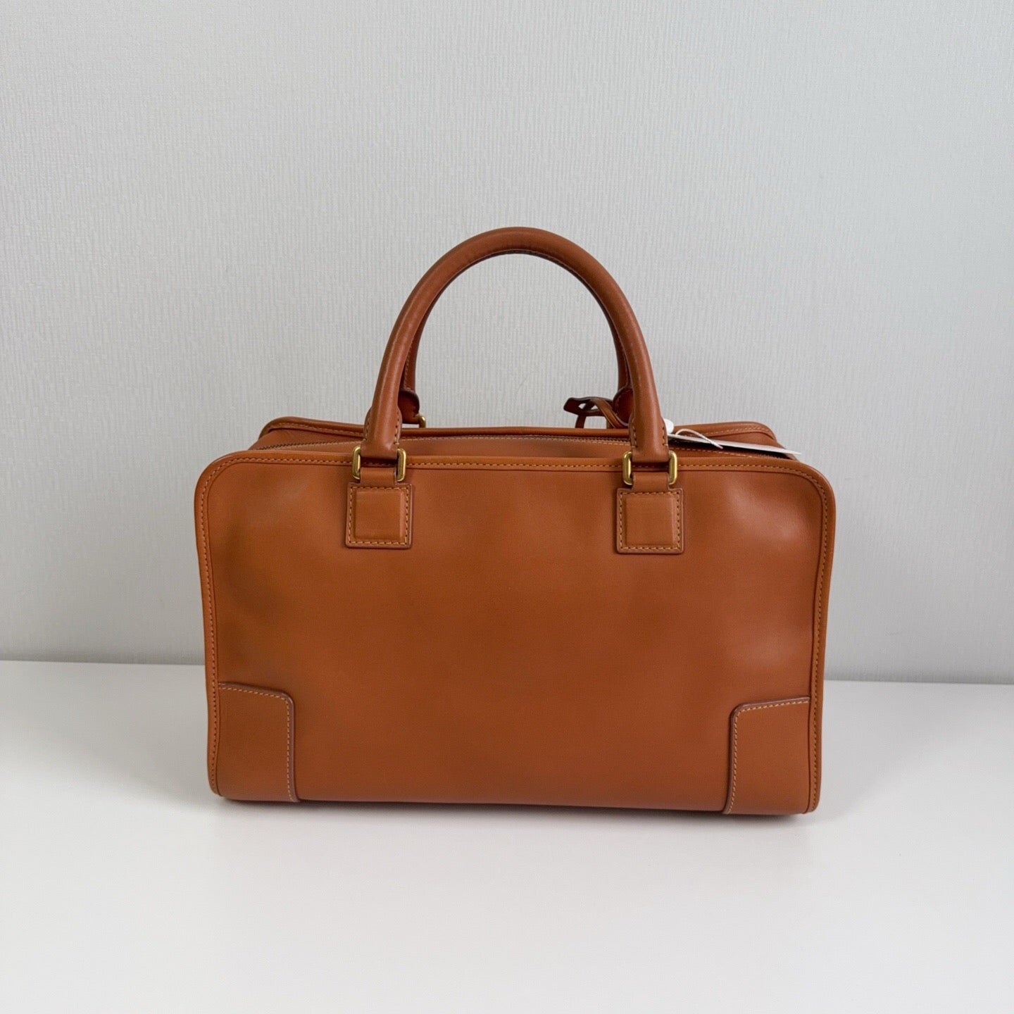 Loewe Amazona Satchel 352.12.N22
