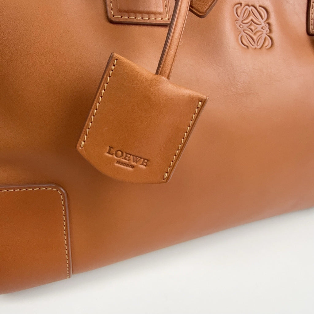 Loewe Amazona Satchel 352.12.N22