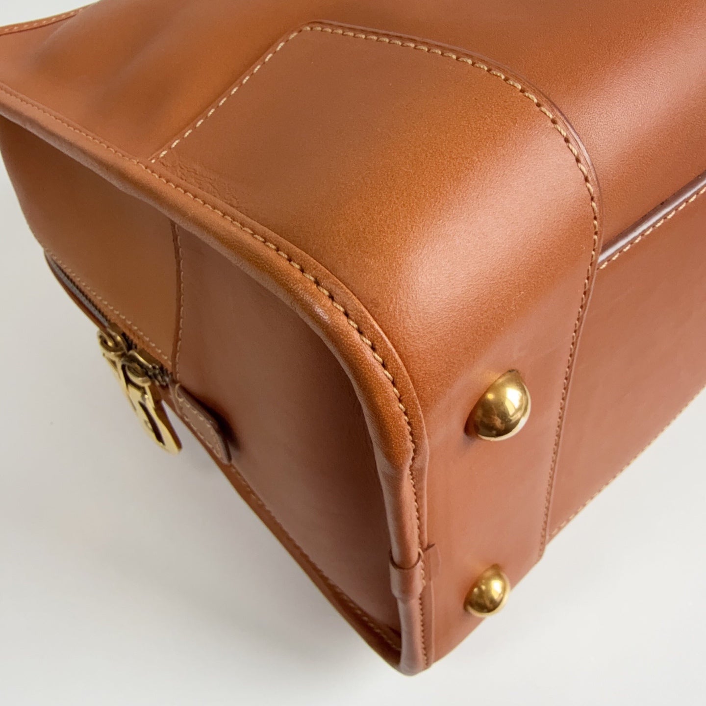 Loewe Amazona Satchel 352.12.N22