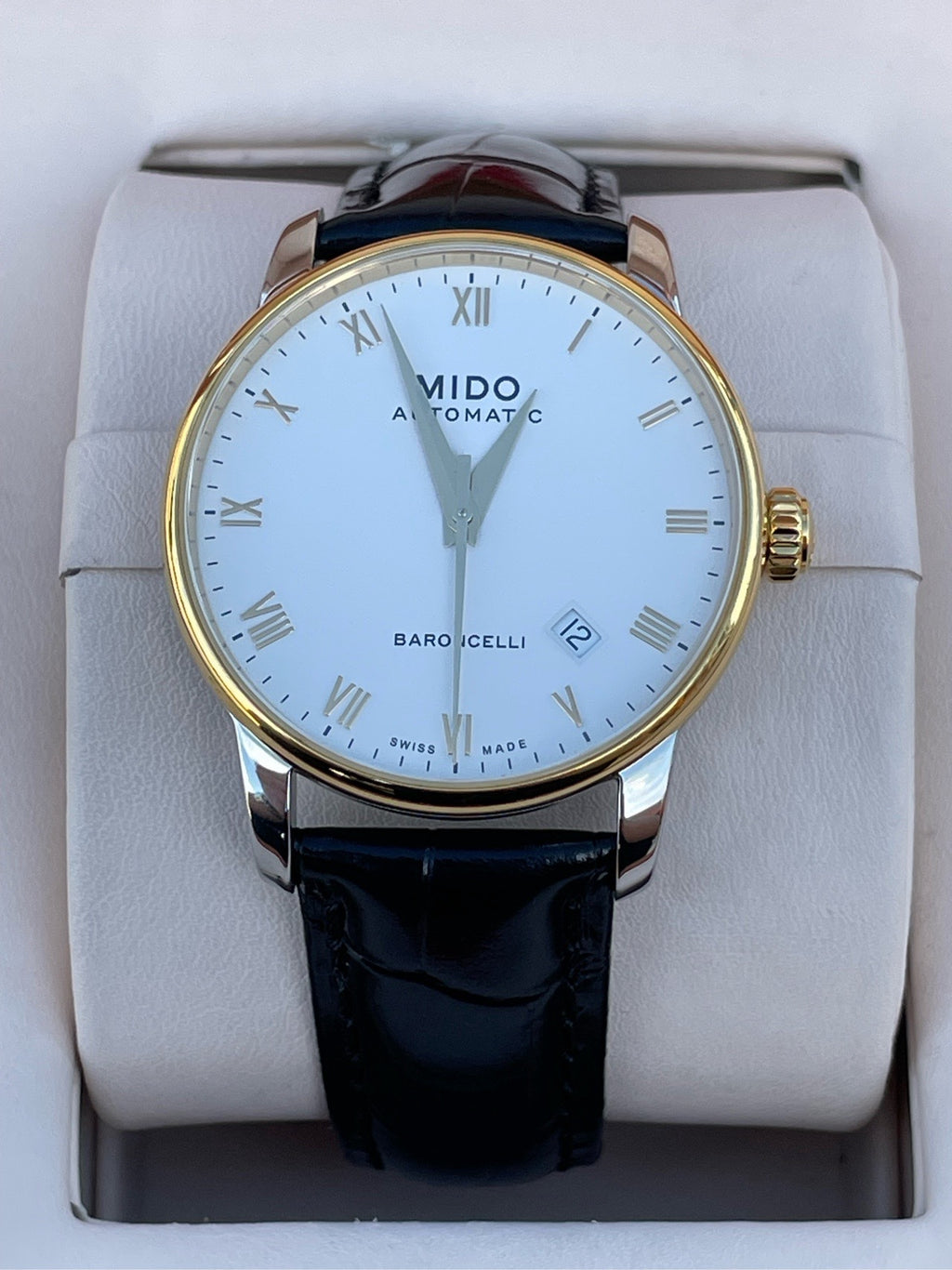 Mido Berenice Leather White Automatic (self-winding) watch 38 millimeters M8600.3.26.4