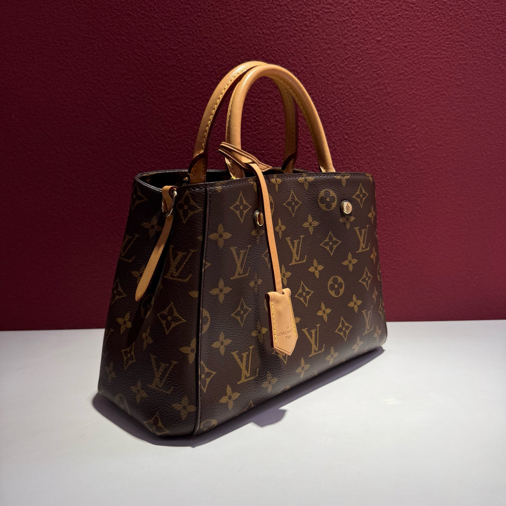Louis Vuitton Montaigne Bb Crossbody 29.0x 20.0x 13.0 cm M41055