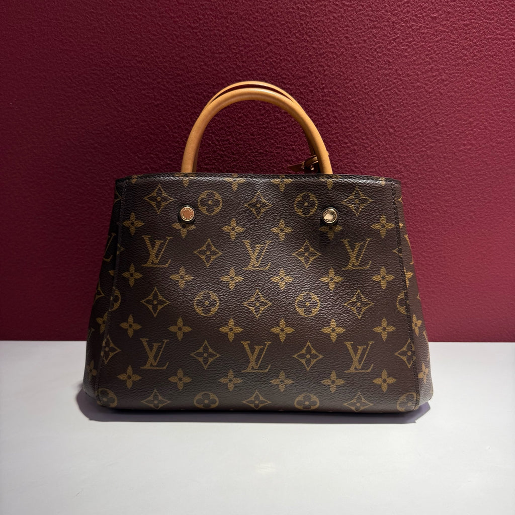 Louis Vuitton Montaigne Bb Crossbody 29.0x 20.0x 13.0 cm M41055