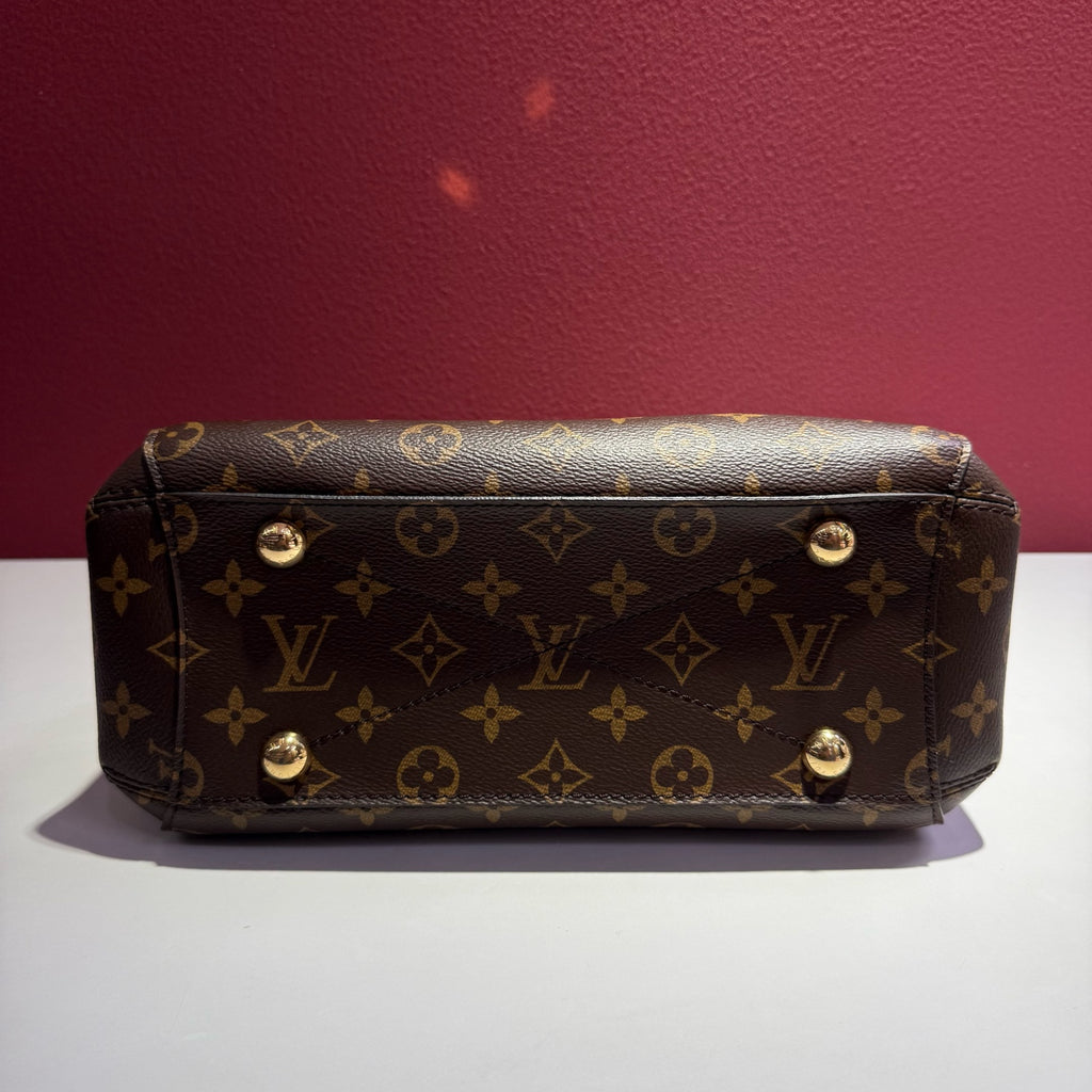 Louis Vuitton Montaigne Bb Crossbody 29.0x 20.0x 13.0 cm M41055