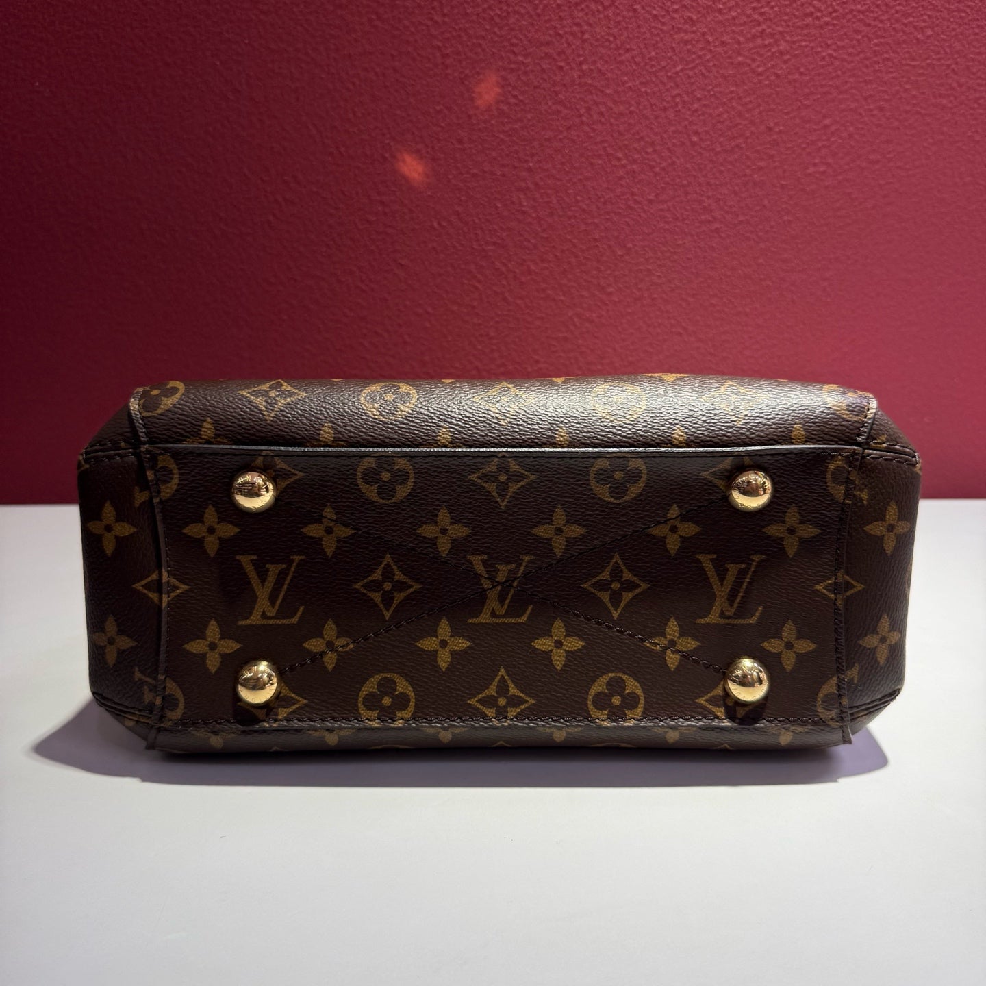 Louis Vuitton Montaigne Bb Crossbody 29.0x 20.0x 13.0 cm M41055