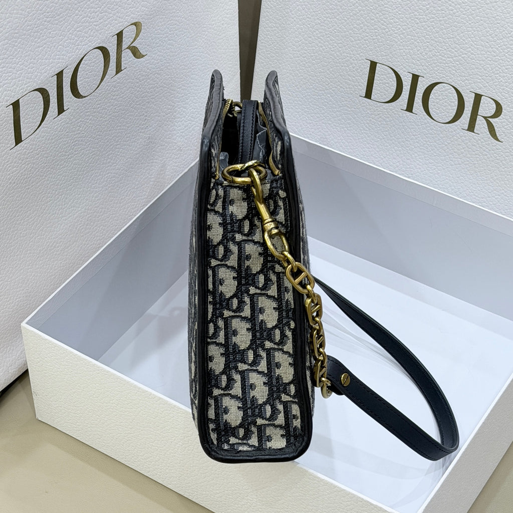 Dior Clutch