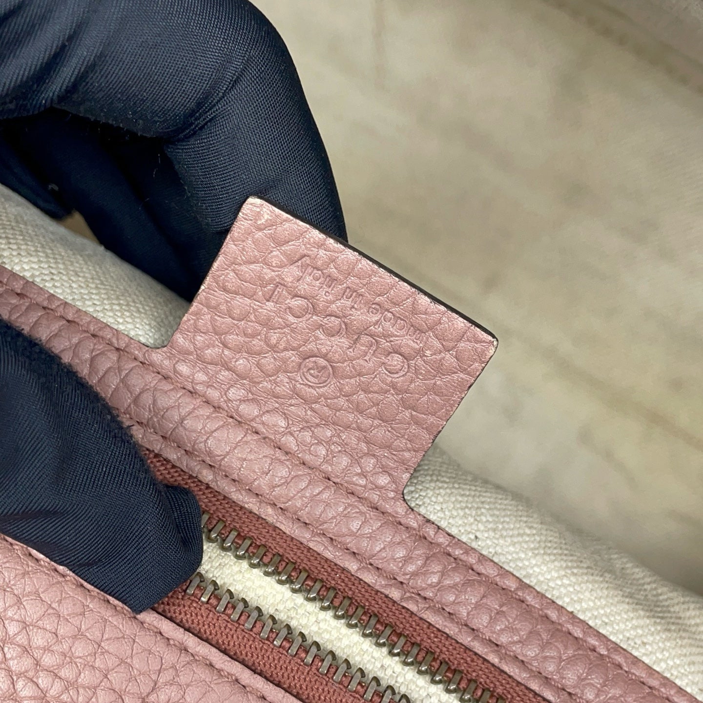 Gucci Shoulder Bag