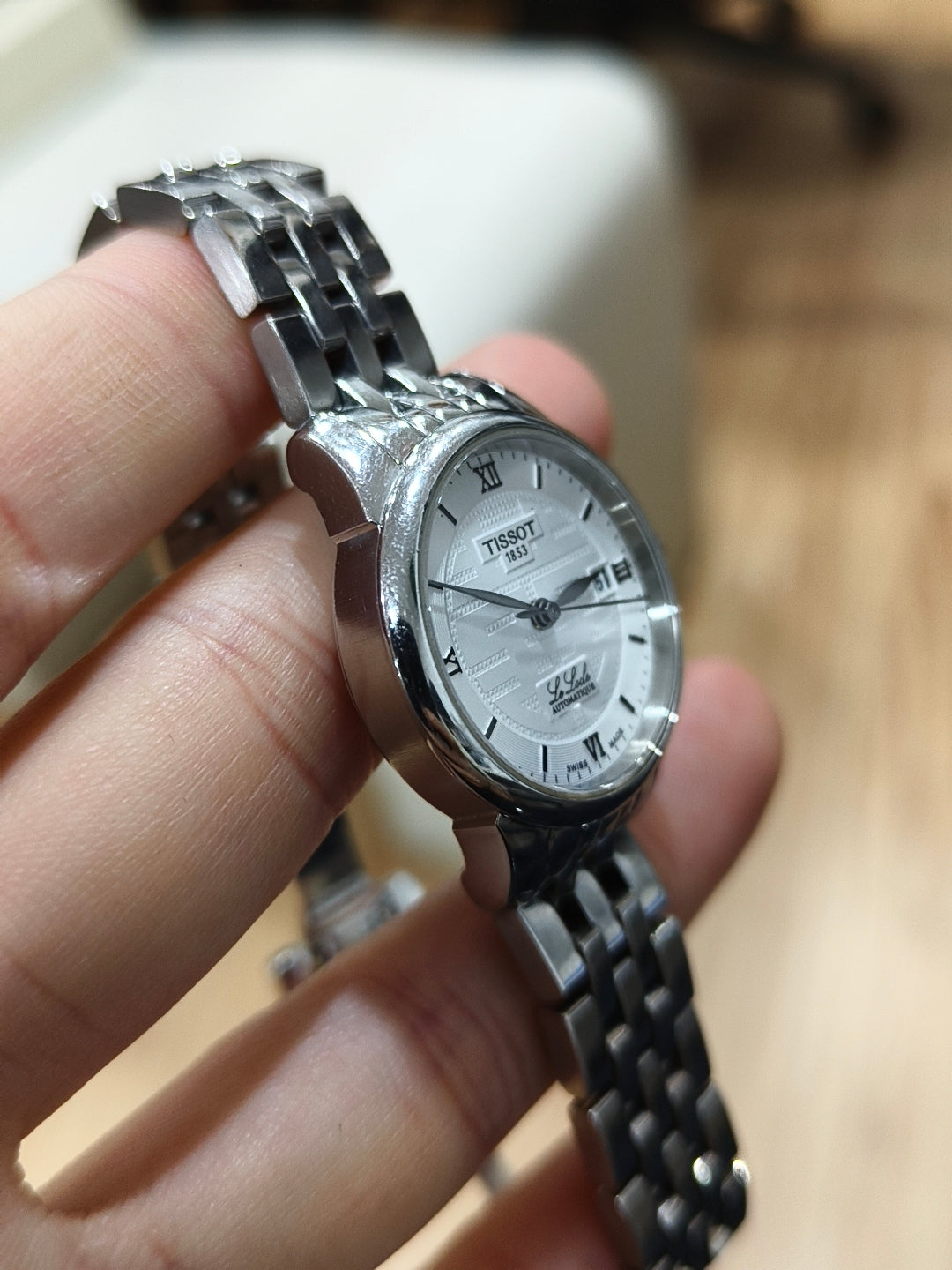 Tissot Classic Automatic (self-winding) watch 25.3 millimeters T41.1.183.35