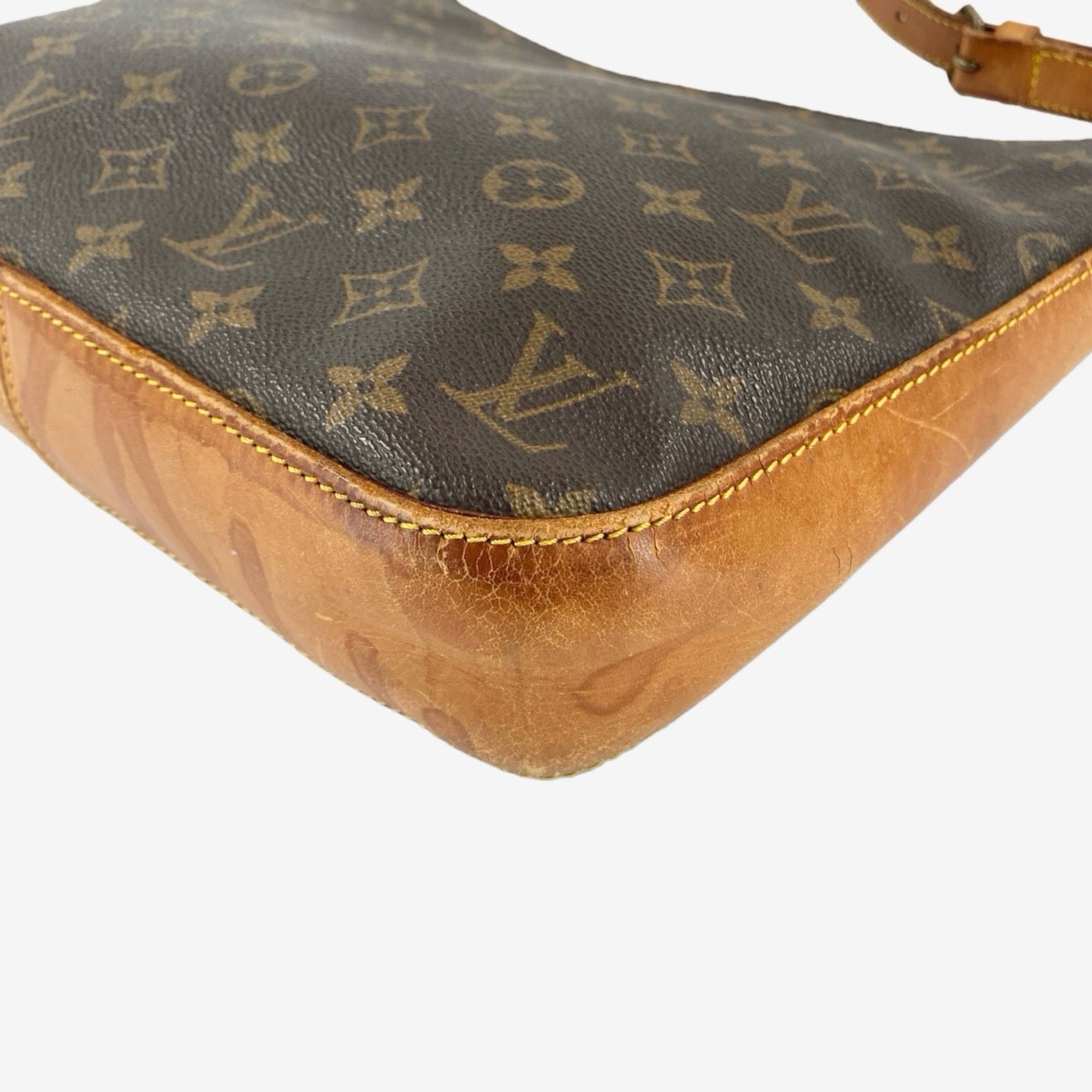 Louis Vuitton Shoulder Bag