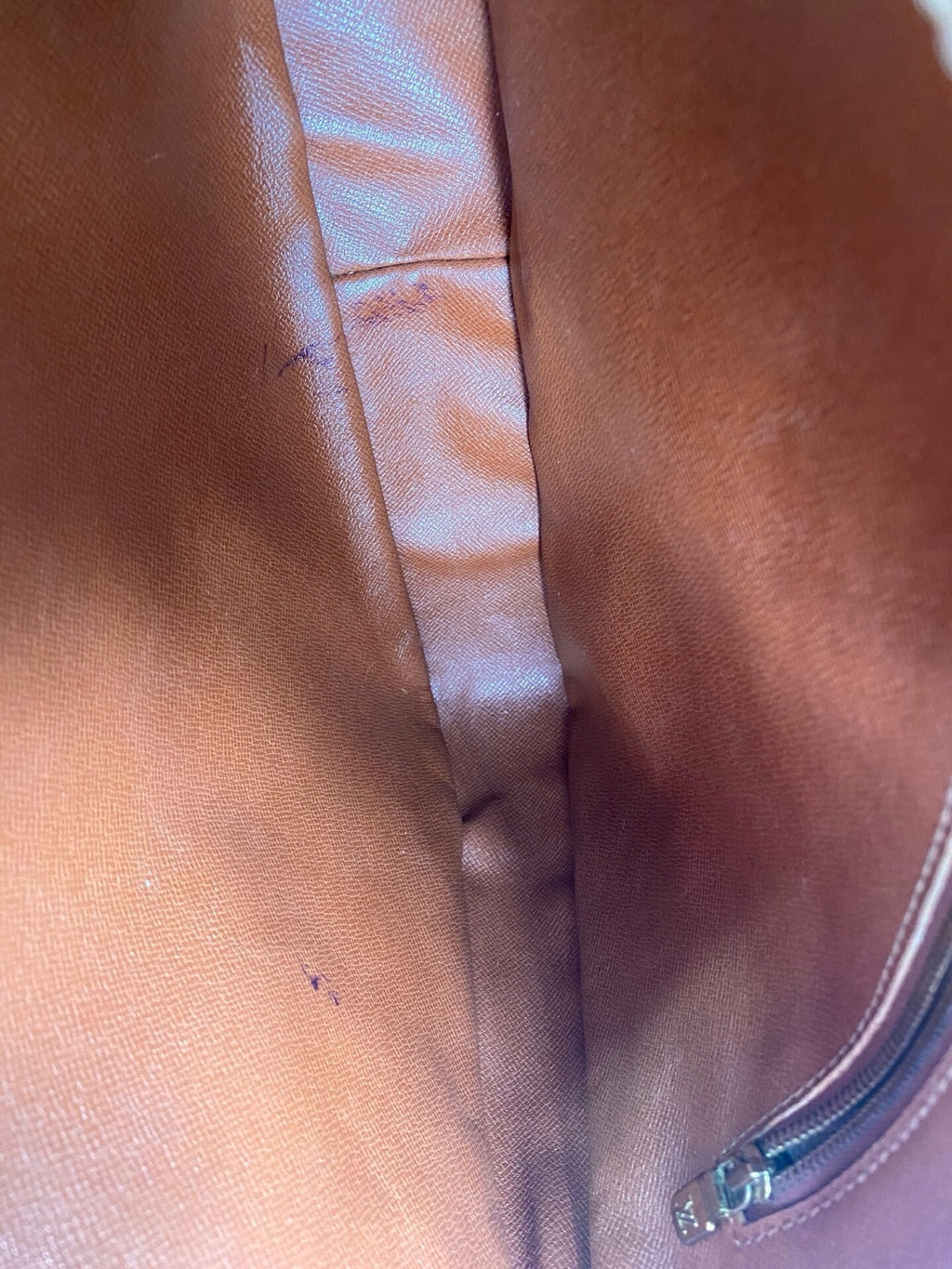 Louis Vuitton Shoulder Bag