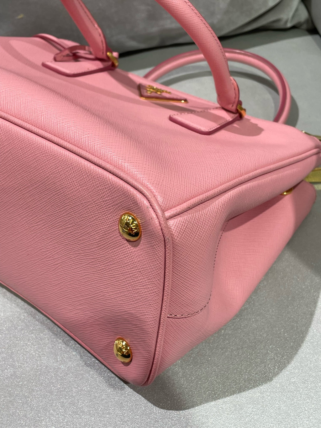 Prada Pink Crossbody 1BA863-NZV-F0442