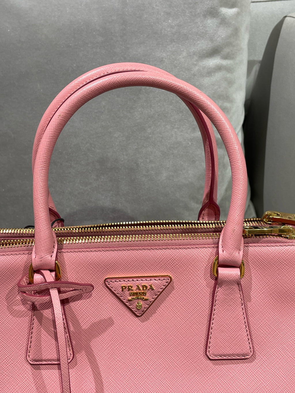 Prada Pink Crossbody 1BA863-NZV-F0442