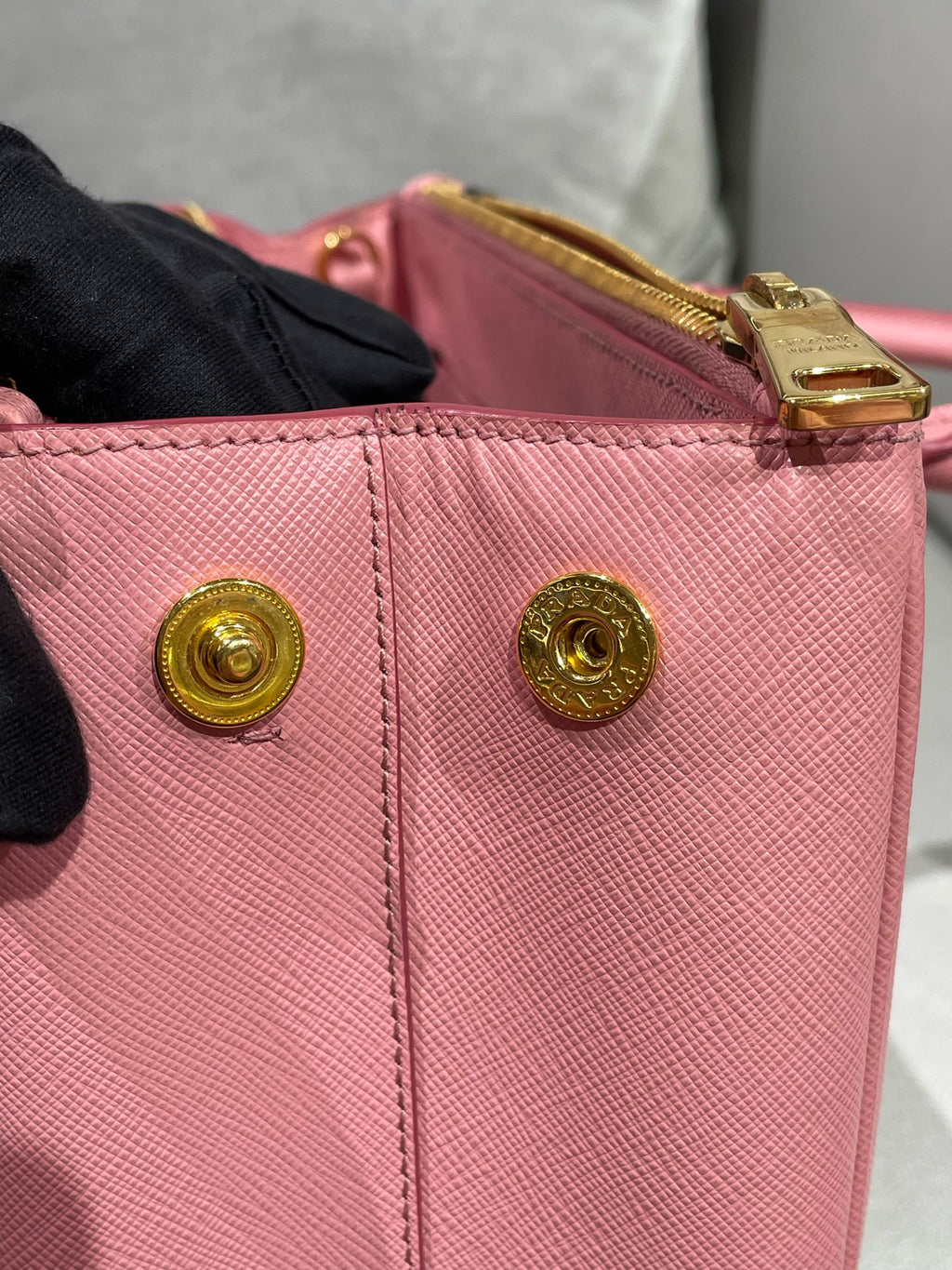 Prada Pink Crossbody 1BA863-NZV-F0442