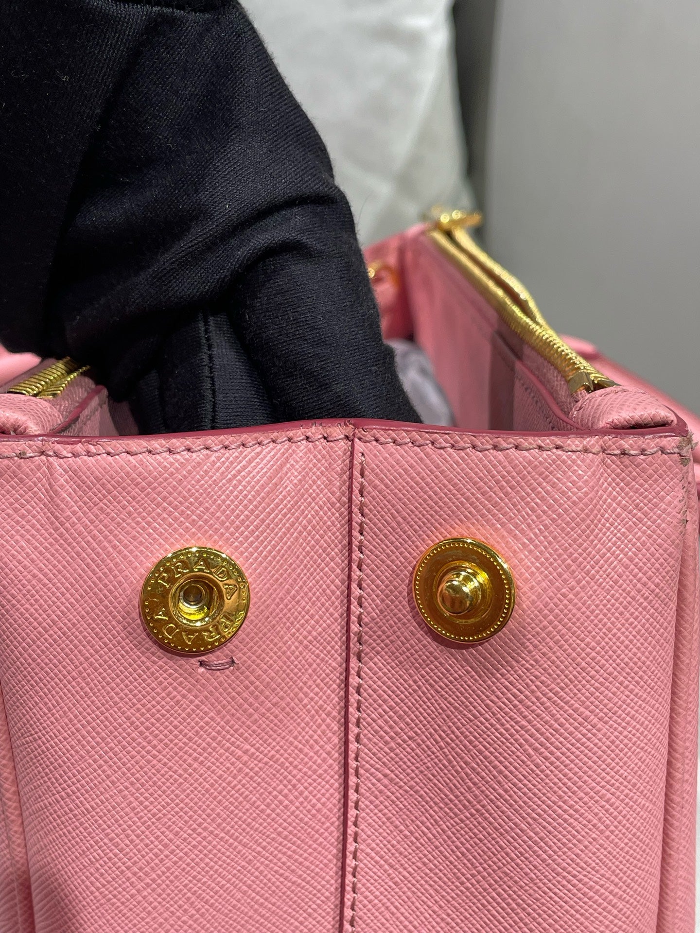 Prada Pink Crossbody 1BA863-NZV-F0442