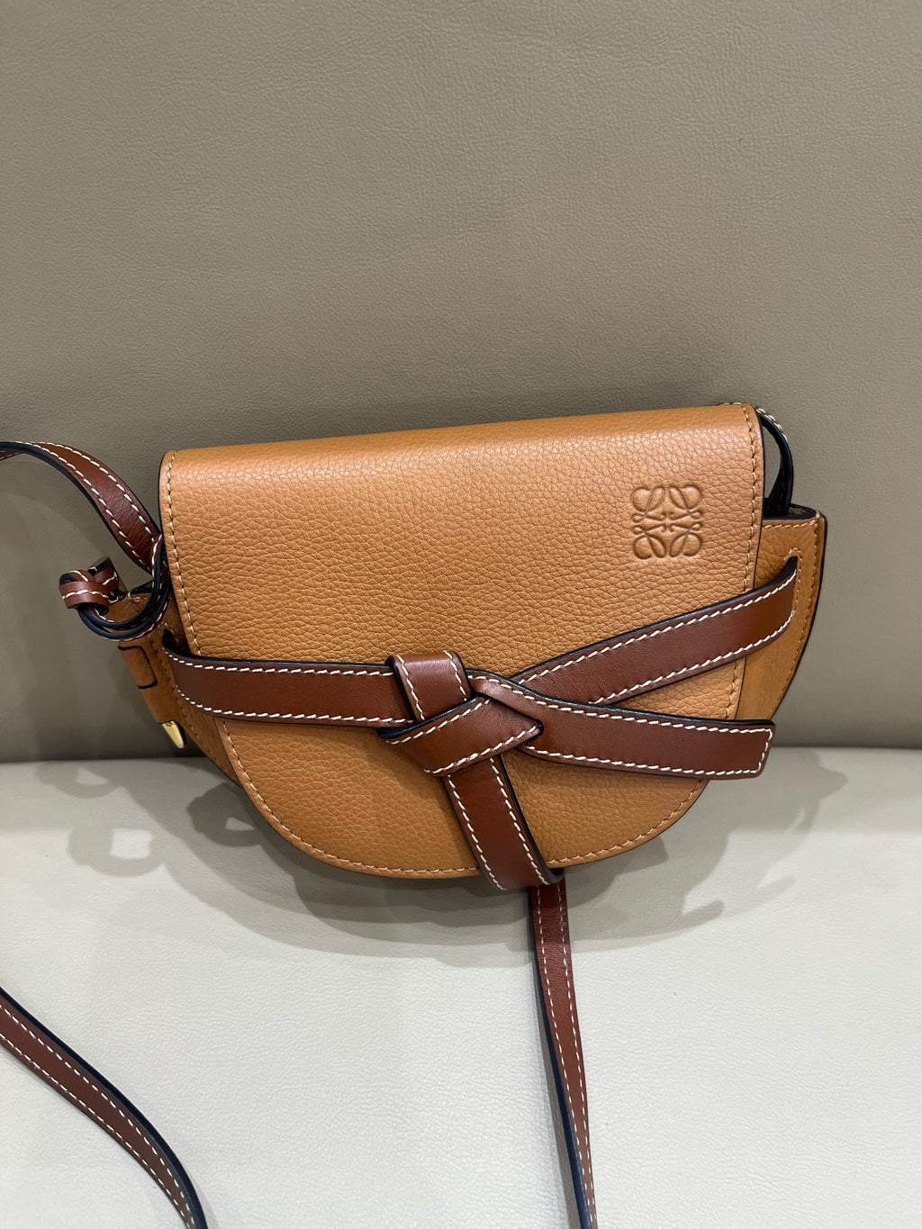 Loewe Saddle Bag 321.12.U62-3639