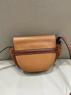 Loewe Saddle Bag 321.12.U62-3639
