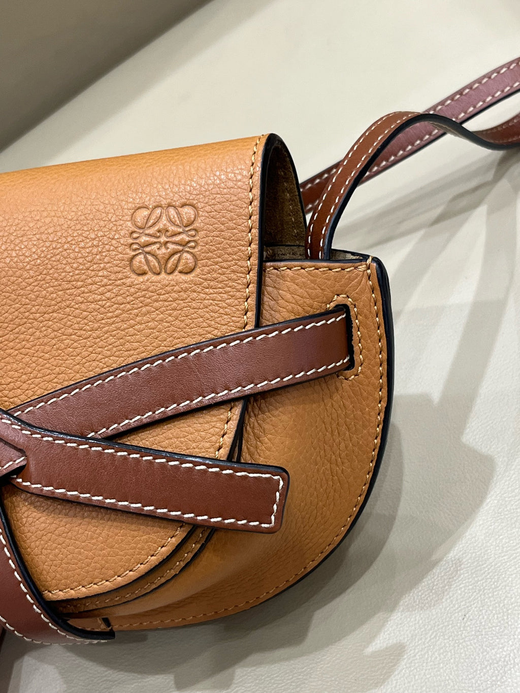 Loewe Saddle Bag 321.12.U62-3639