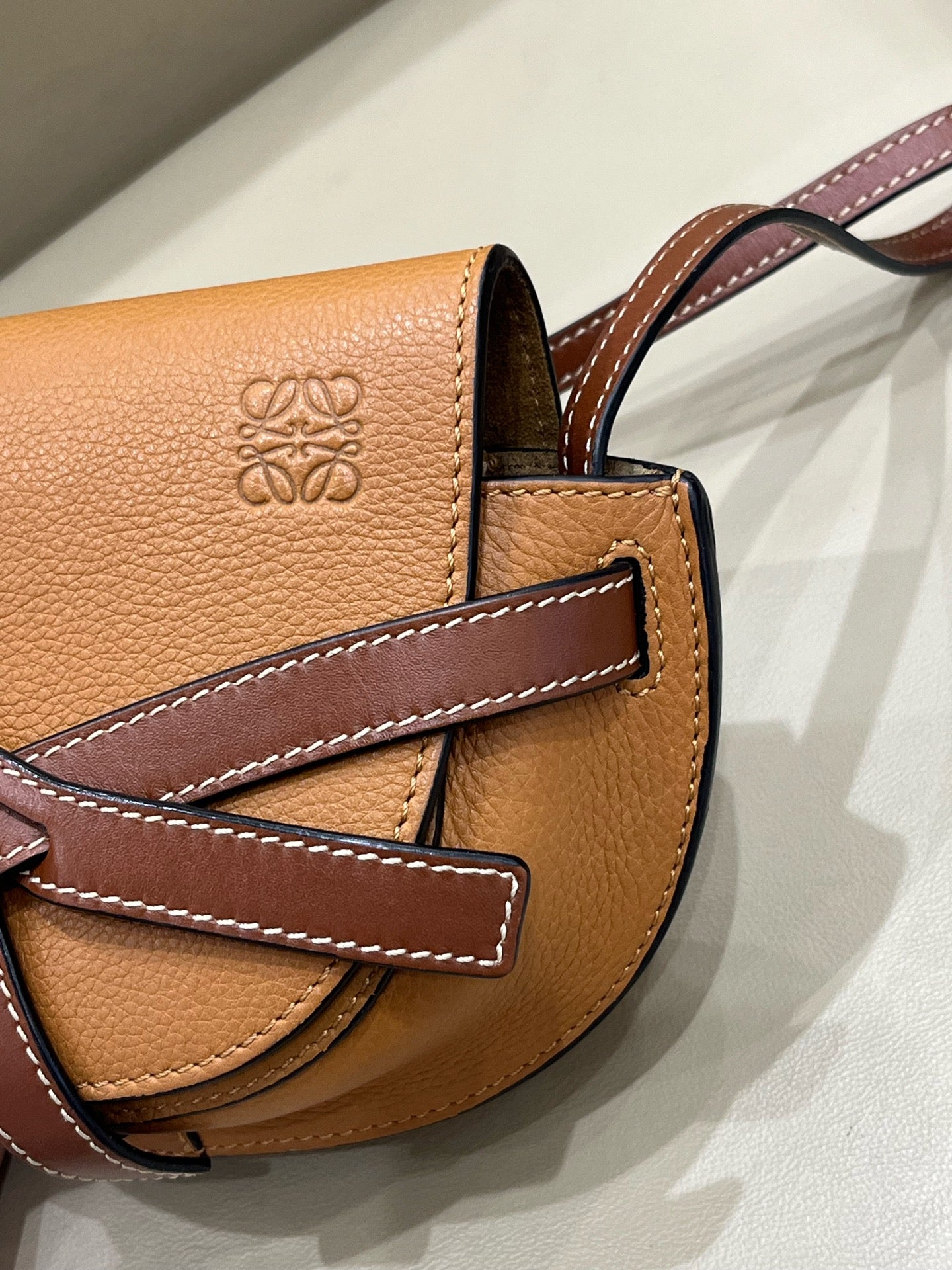 Loewe Saddle Bag 321.12.U62-3639