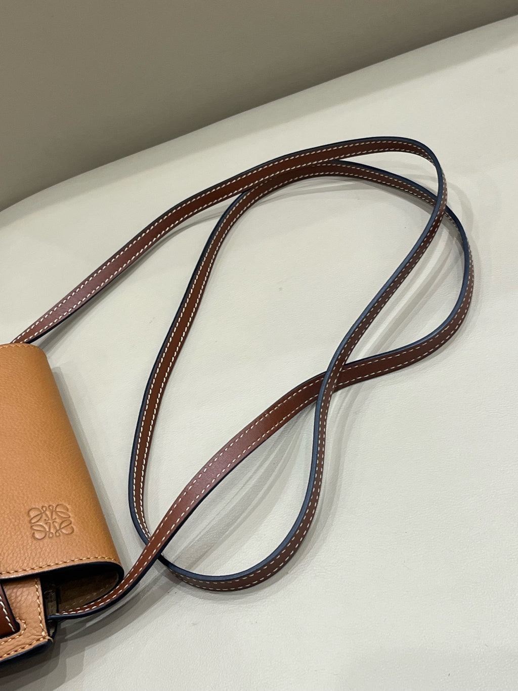 Loewe Saddle Bag 321.12.U62-3639