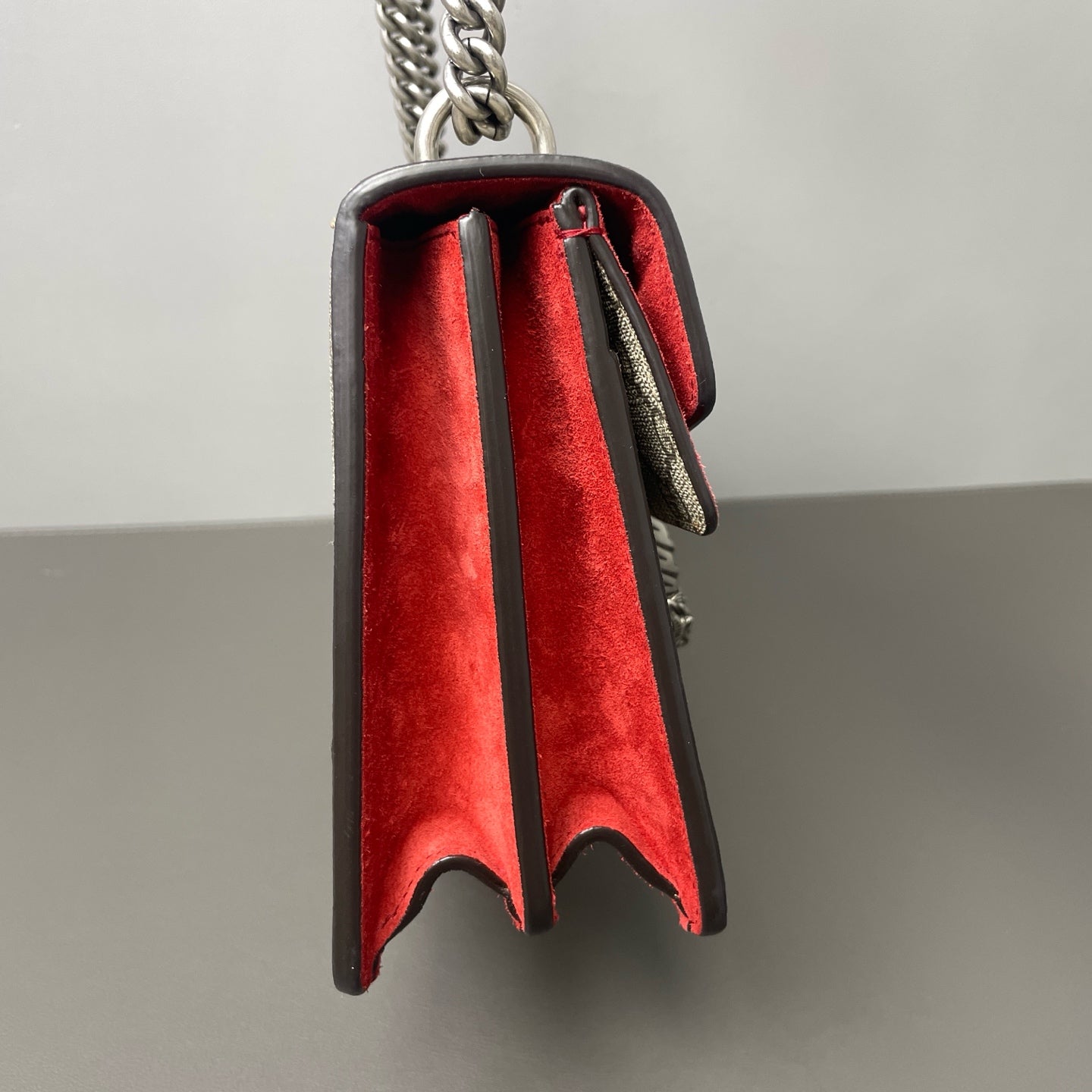 Gucci Red