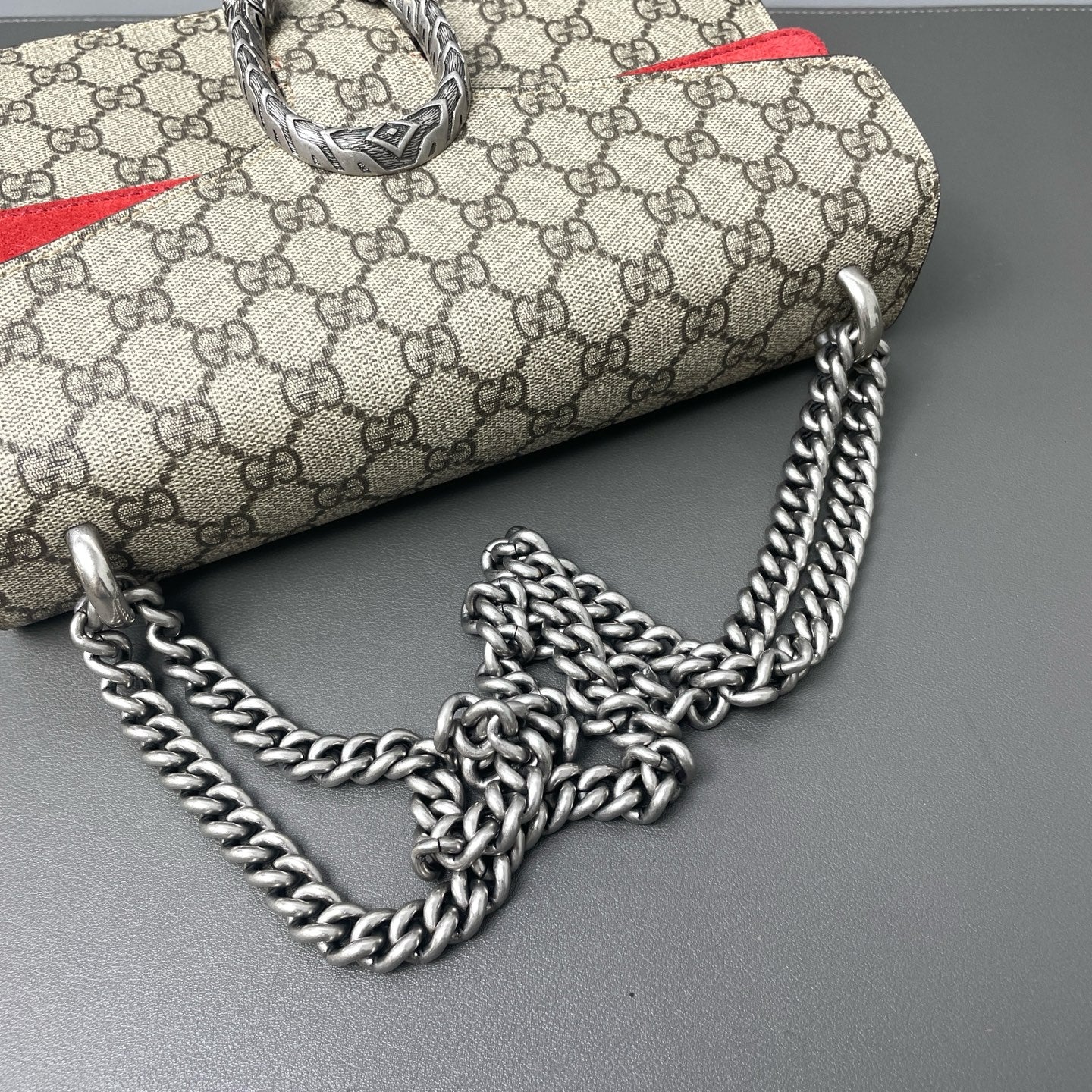 Gucci Red
