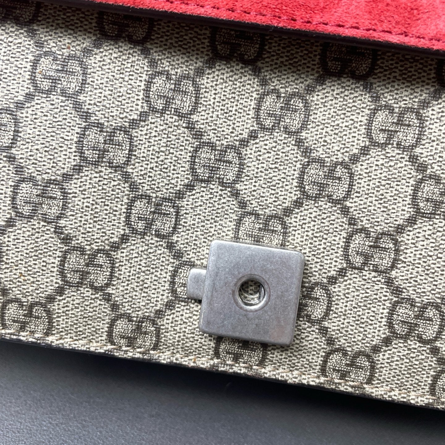 Gucci Red
