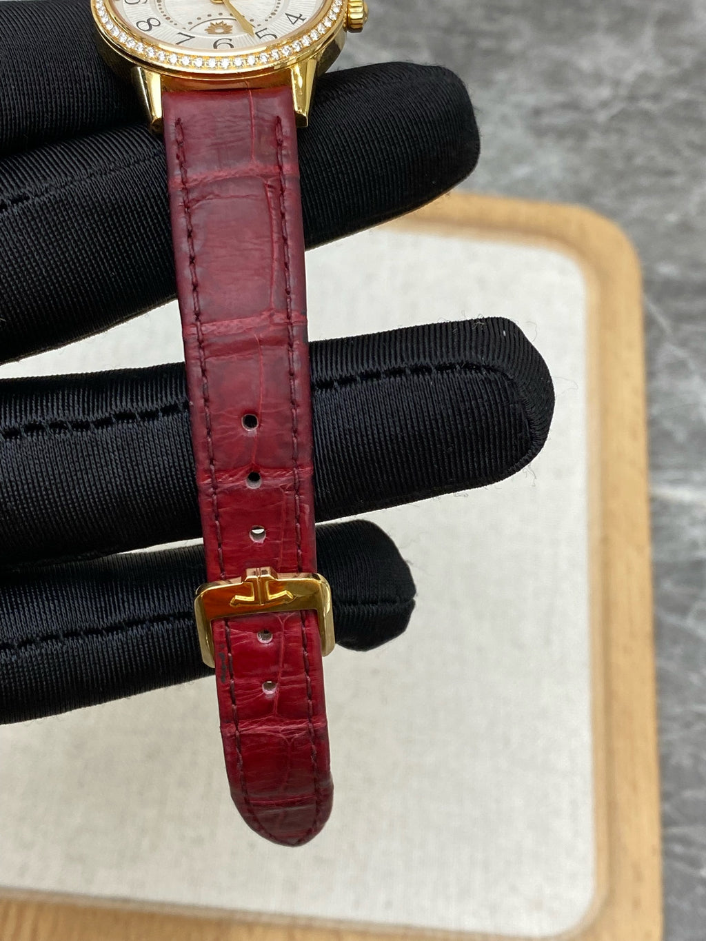 Jaeger LeCoultre Automatic (self-winding) watch